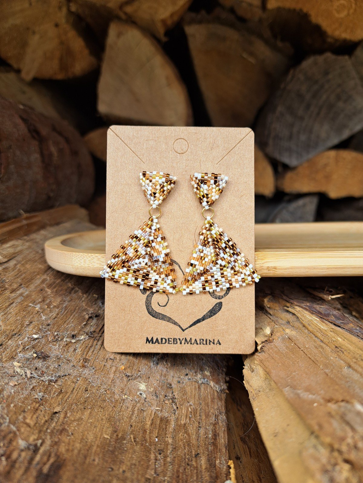 Handgemaakte oorbellen met kralen - Confetti design in bruintinten me… - 85746 Handgemaakte oorbellen met kralen - Confetti design in bruintinten met rvs oorstekers SALE!