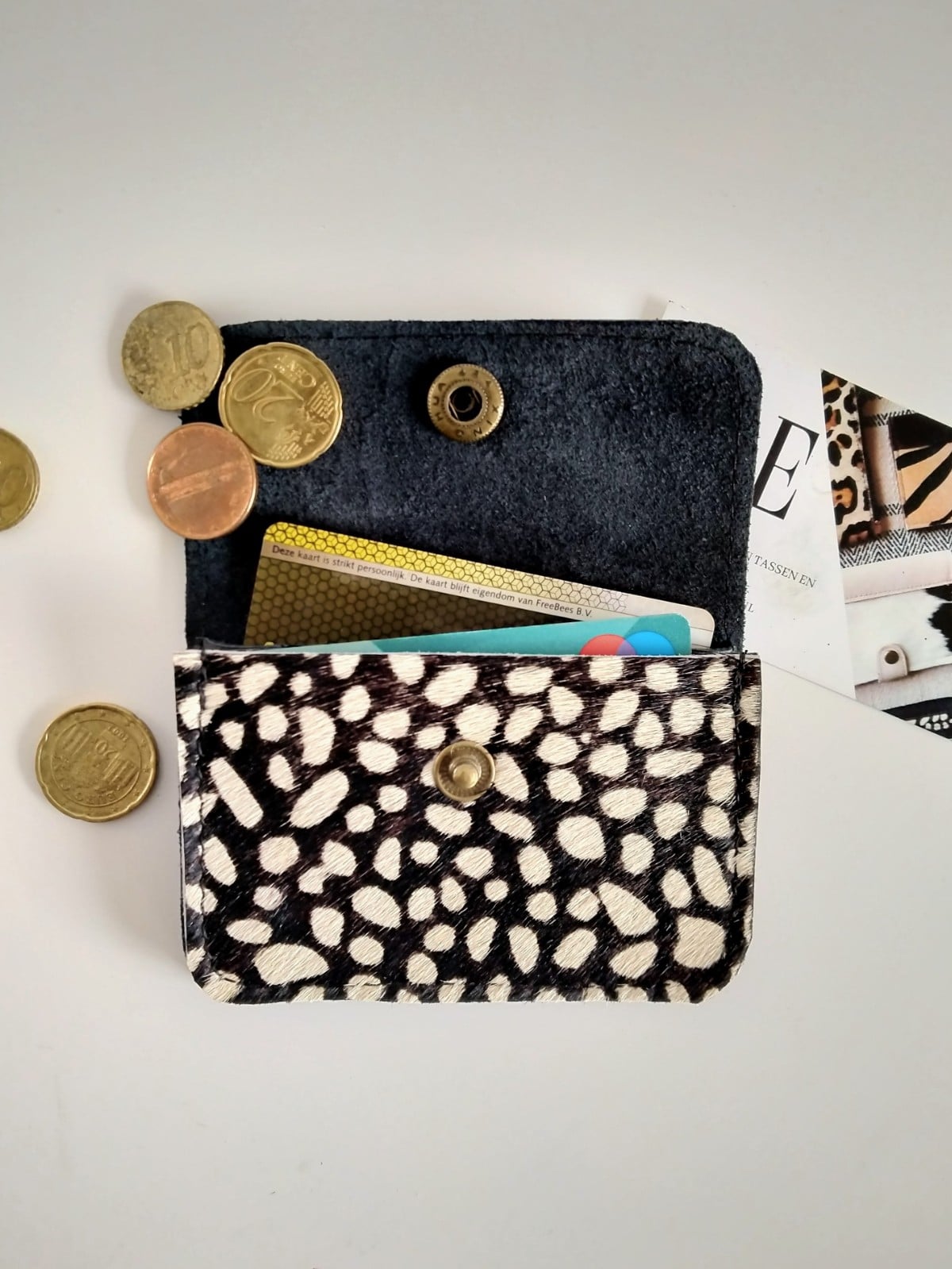 Zwart/wit stippel print Pasjes portemonnee van leer, 2 vakken.
