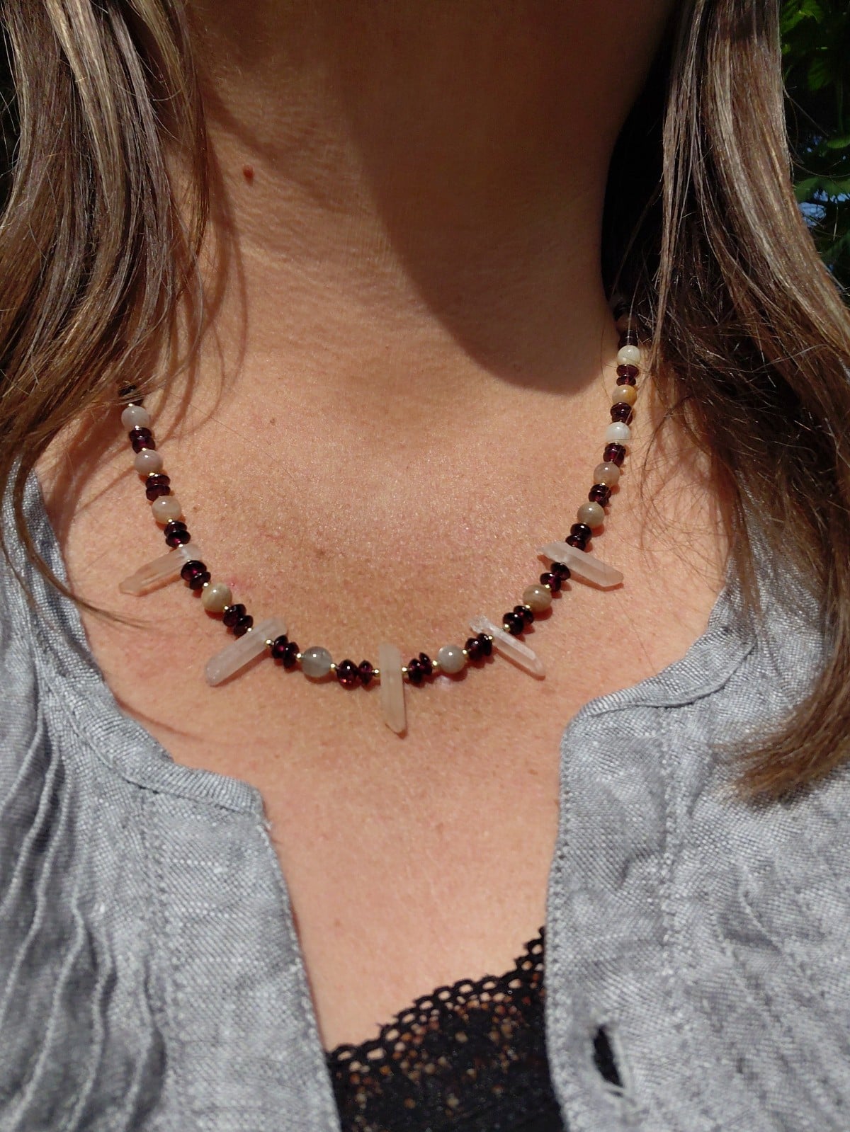 Sun and Heart: ketting met zonnesteen, granaat en roze bergkristal