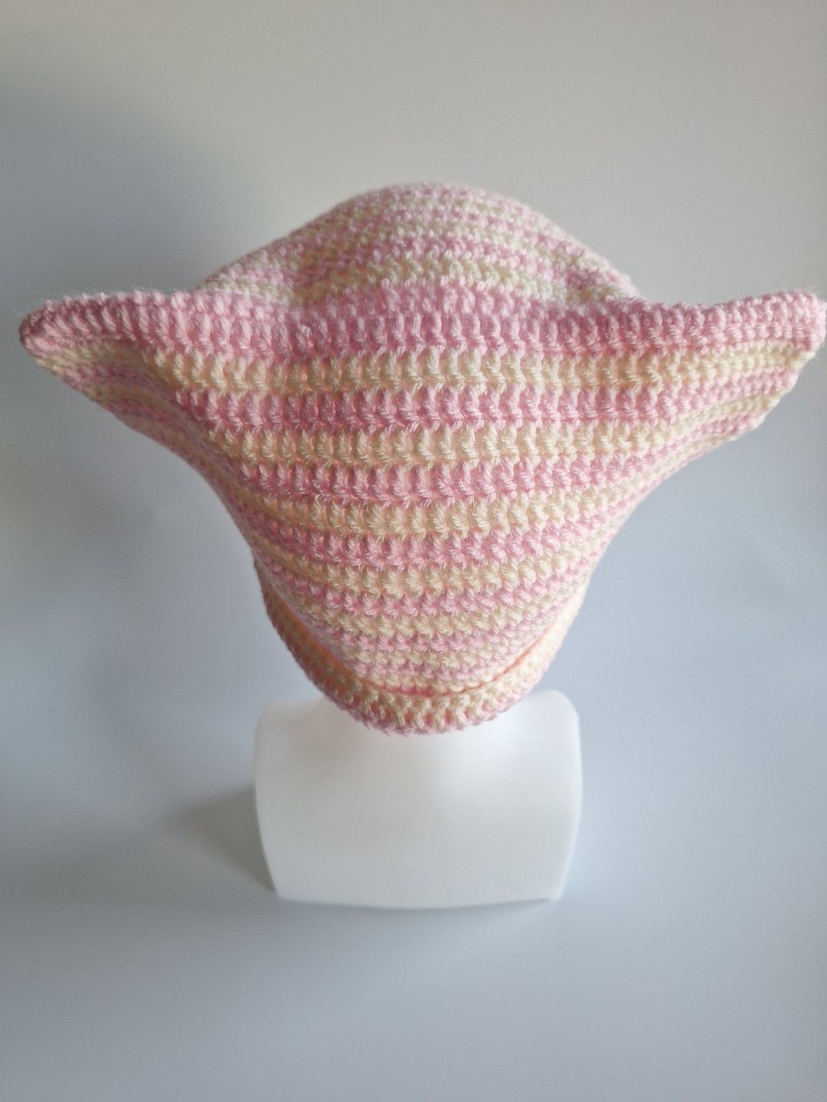 Muts 'Baby pink & cream' - 47054.jpeg Gehaakte muts | Lichtroze en crème