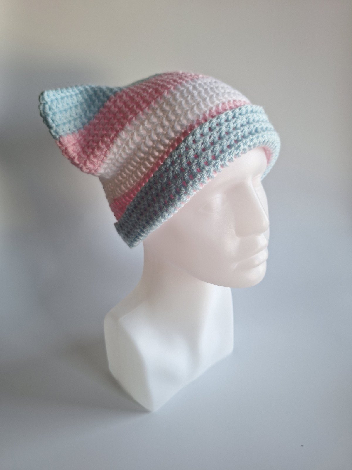 Muts 'transgender flag' - 46850.jpeg Gehaakte muts | Transgender vlag