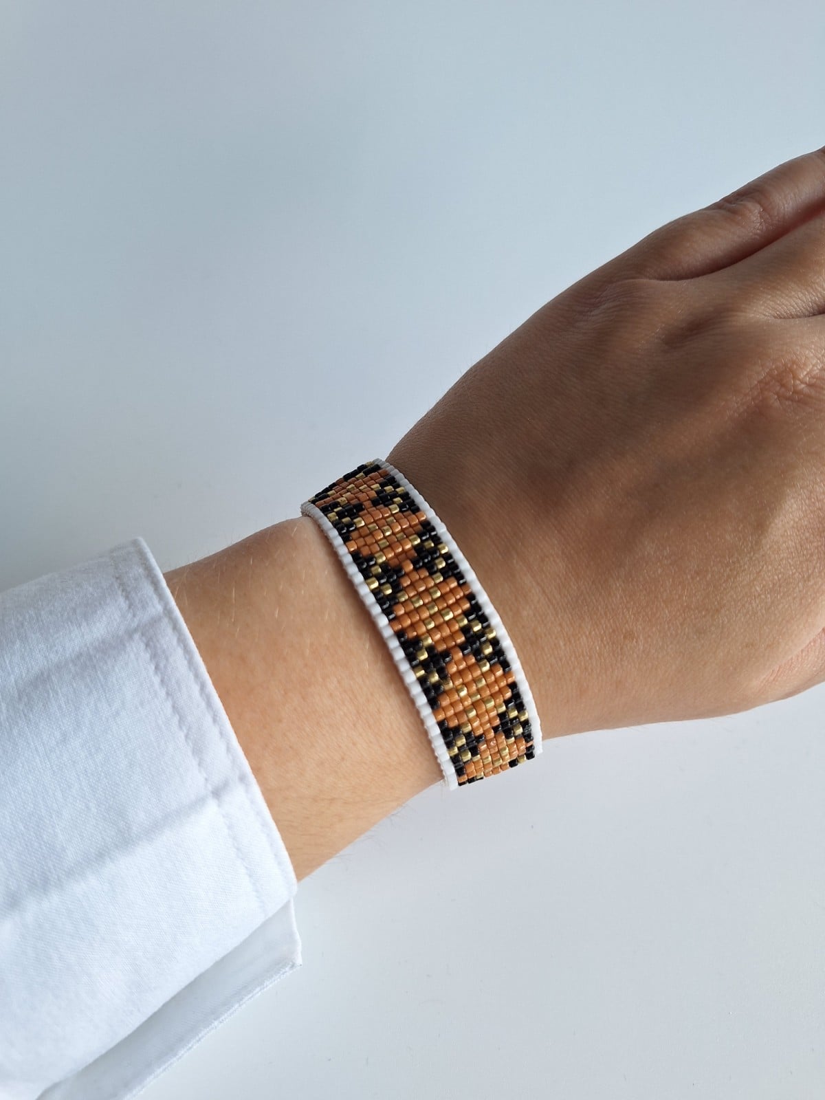 Geweven kralen armband 'Bruin argyle'