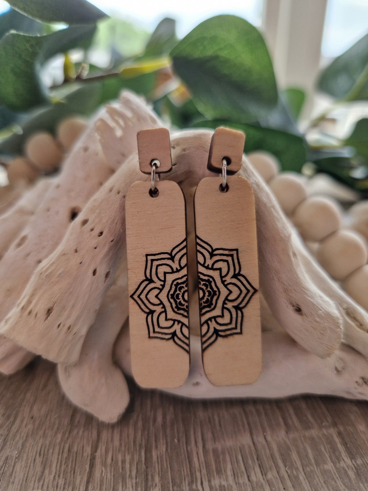 Oorbellen met mandala motief - 49124.jpeg Oorbellen met mandala motief
