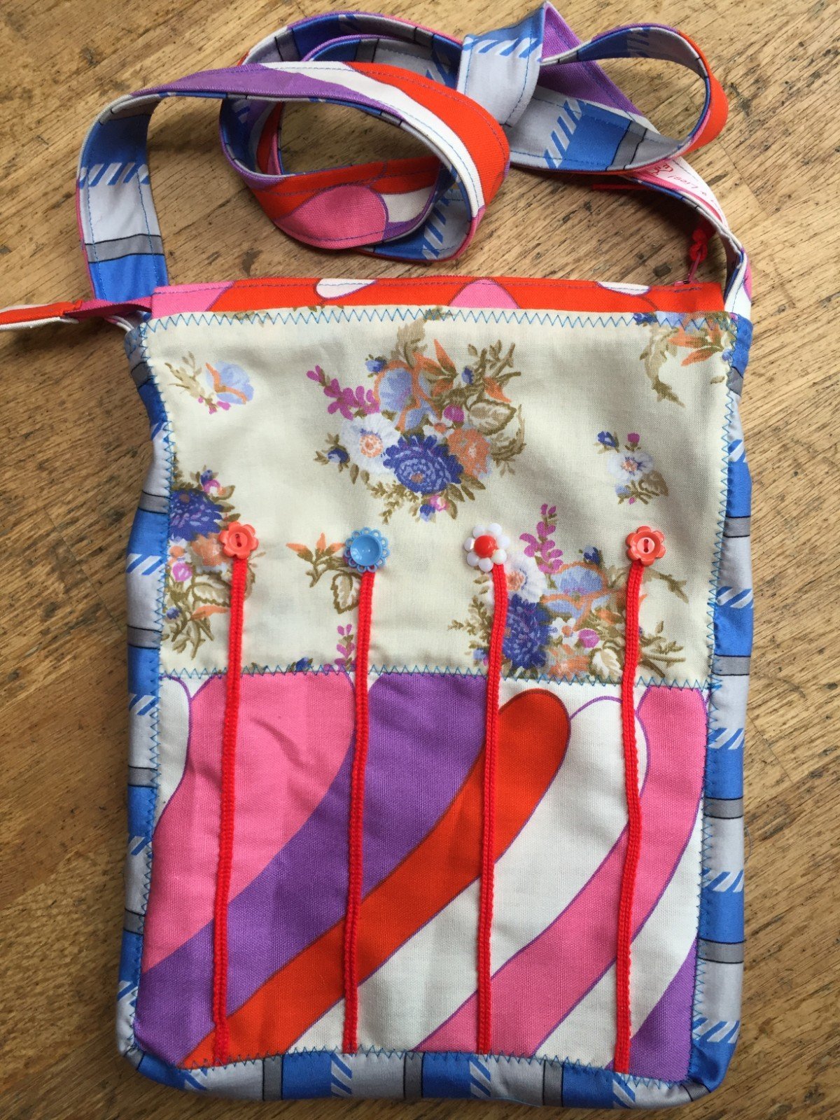 Tasje met roze vintage stoffen