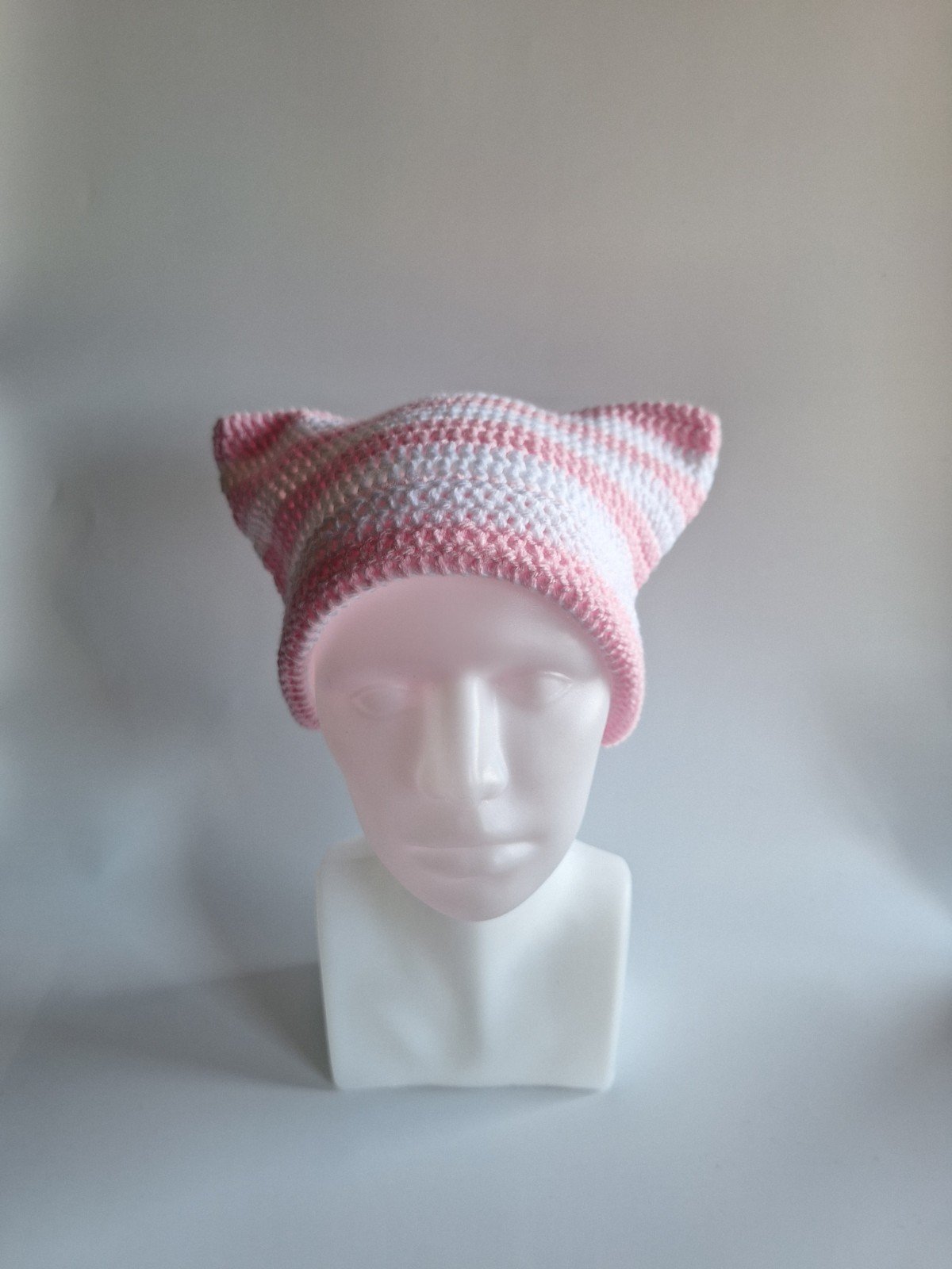Gehaakte muts | Lichtroze en wit