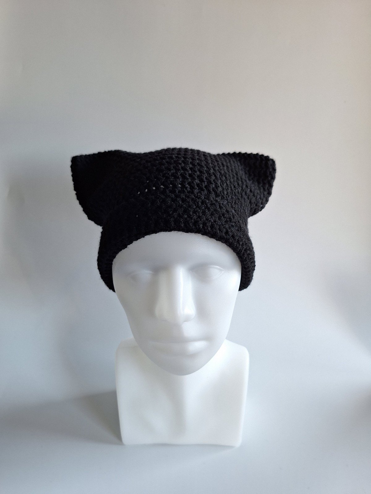 Gehaakte muts 'Basic black' - 56903.jpeg Gehaakte muts | Zwart