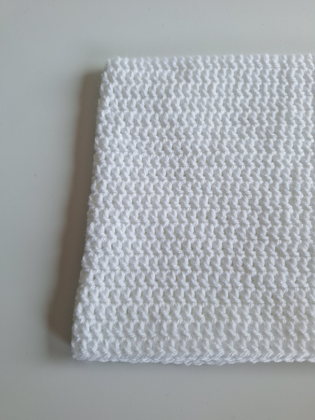 Gehaakte muts 'Basic white' - 56935.jpeg Gehaakte muts | Wit