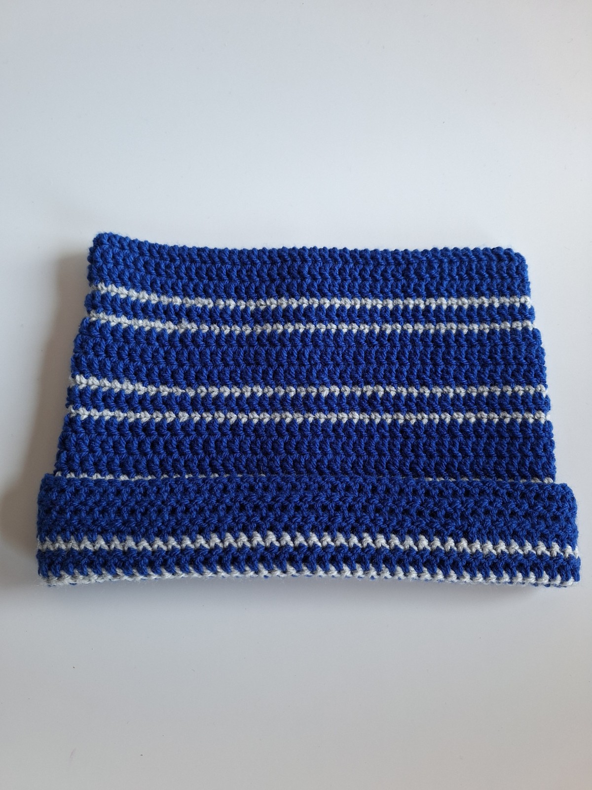 Gehaakte muts 'Harry Potter Ravenclaw house' - 63444.jpeg Gehaakte muts | Harry Potter Ravenclaw/Ravenklauw house