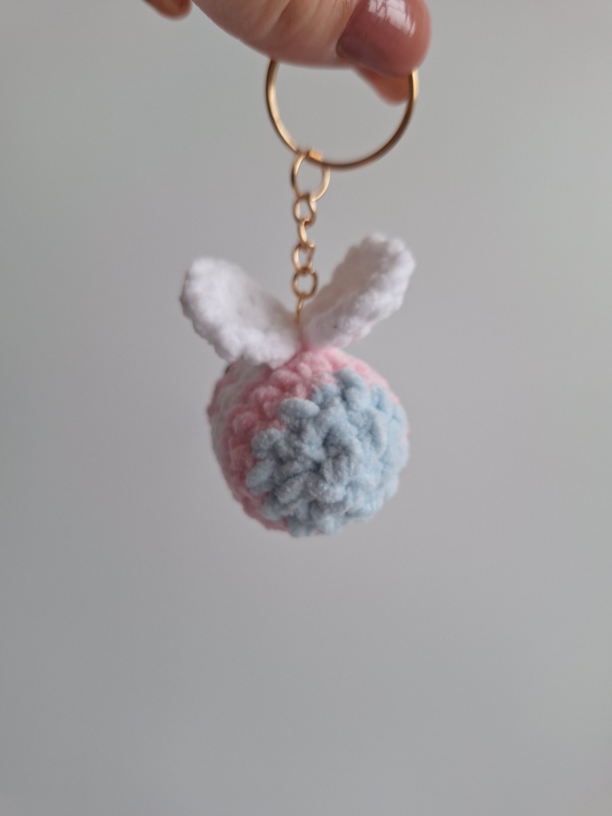 Gehaakte sleutelhanger 'Transgender bij'