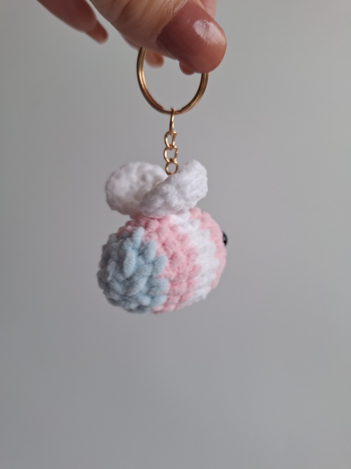 Gehaakte sleutelhanger 'Transgender bij'