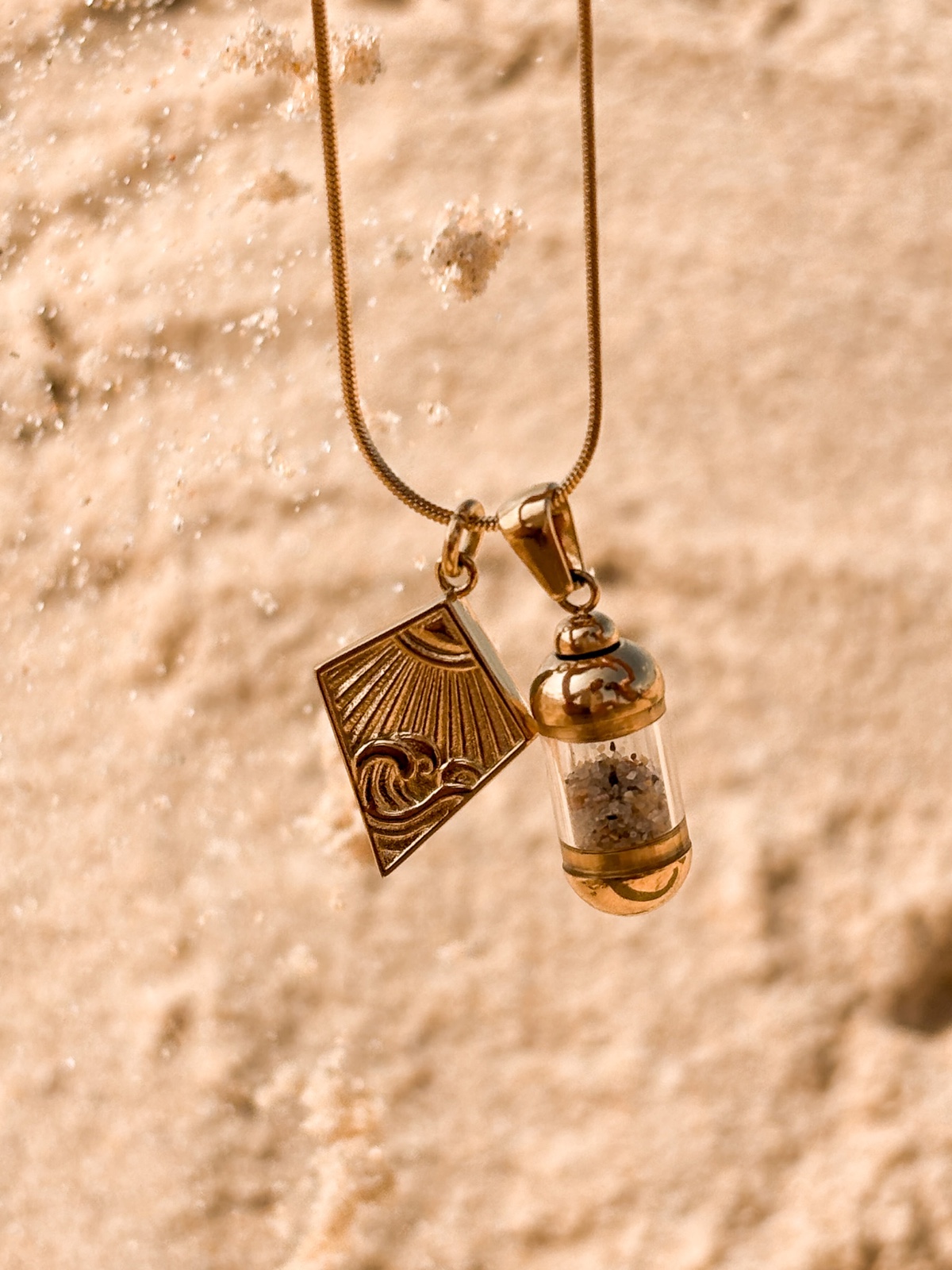 Laguna Beach Pendant Follow The Sun Ketting Goud