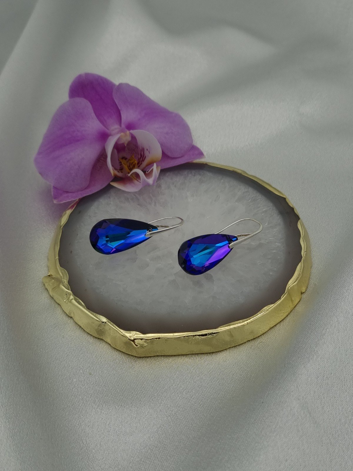 Luxe handgemaakte kristallen oorbellen met 925 zilveren oorhaken - 67160.jpeg Luxe handgemaakte kristallen oorbellen met 925 zilveren oorhaken