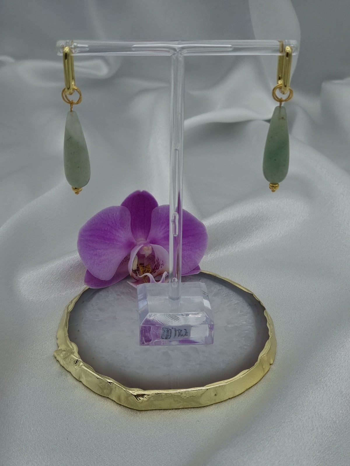 Vergulde creolen met natuursteen hangers