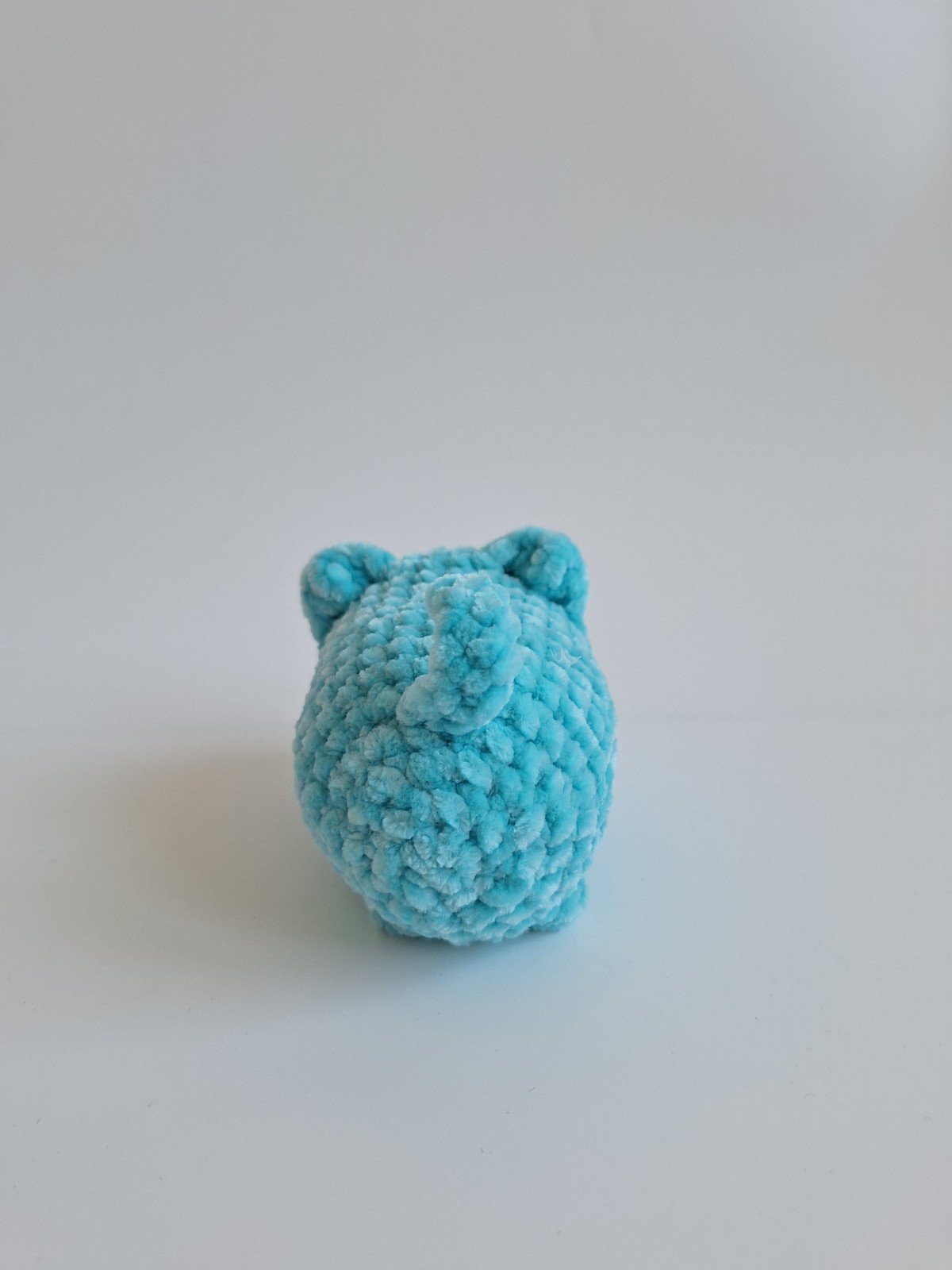 Gehaakte knuffel 'Blue cat' - 68508.jpeg Gehaakte knuffel 'Turquoise kat'