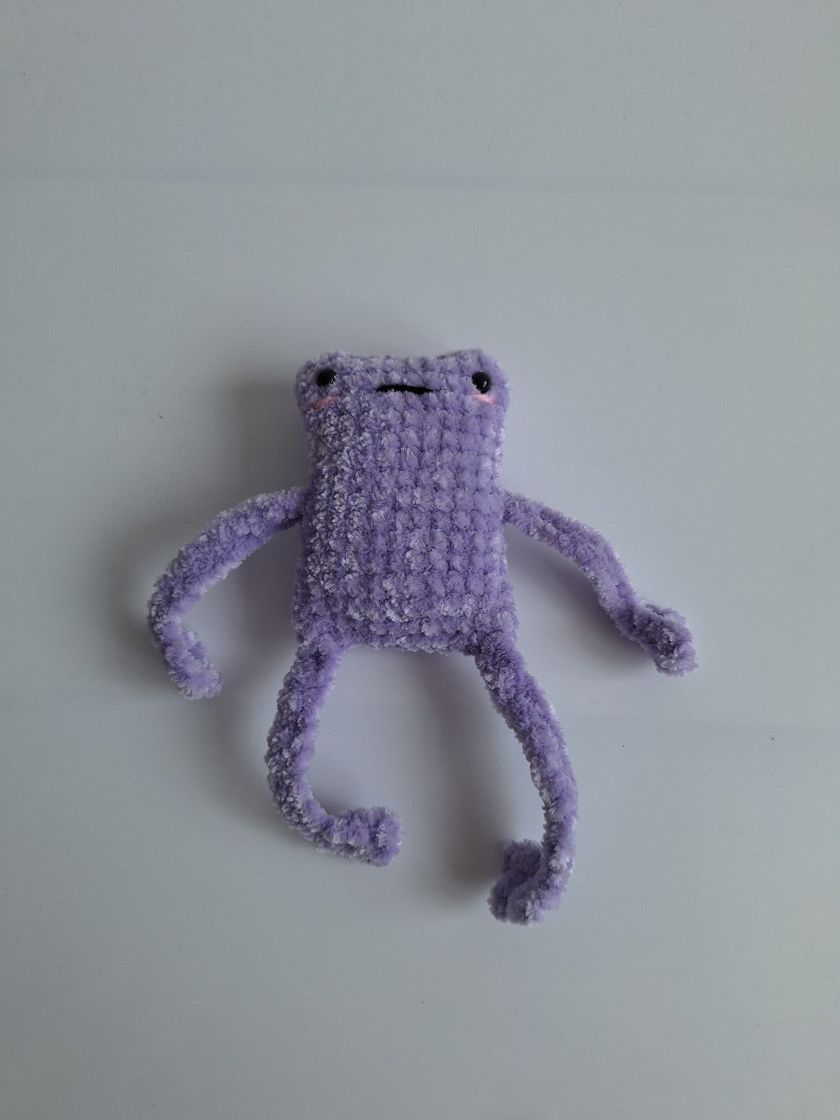 Gehaakte knuffel 'Lila kikker' - 71533.jpeg Gehaakte knuffel 'Lila kikker'