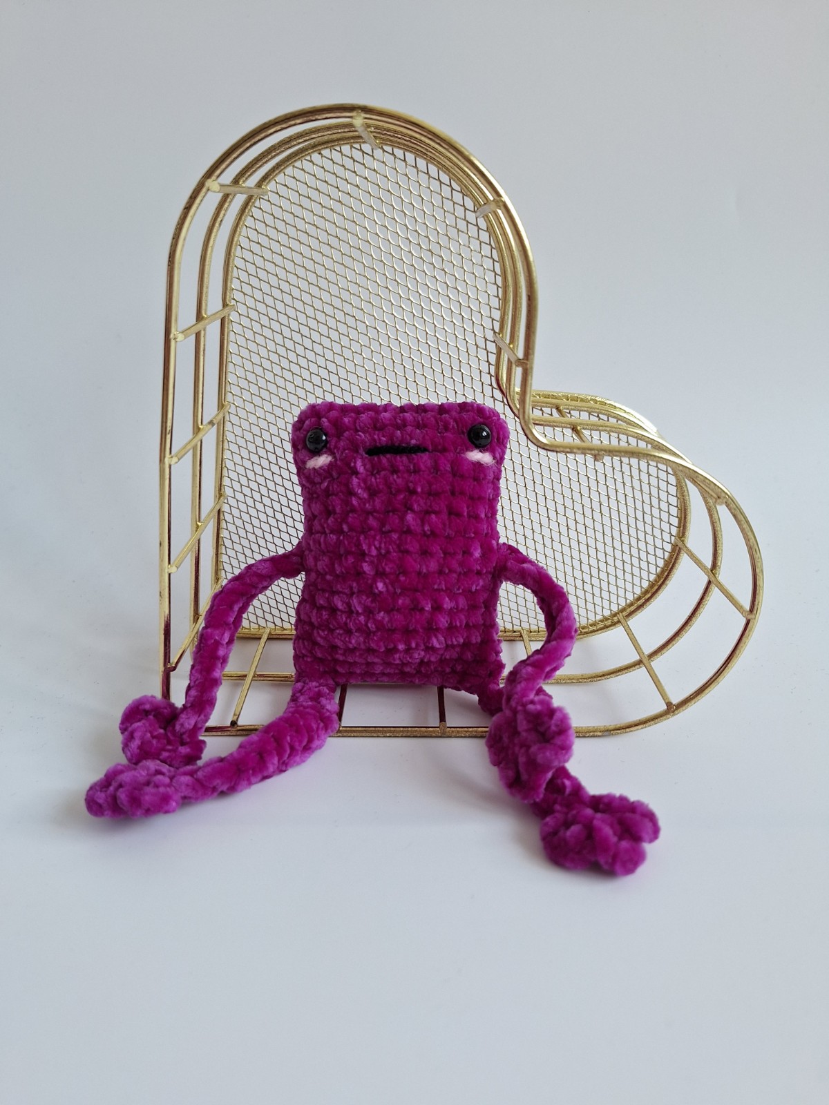 Gehaakte knuffel 'Magenta kikker'