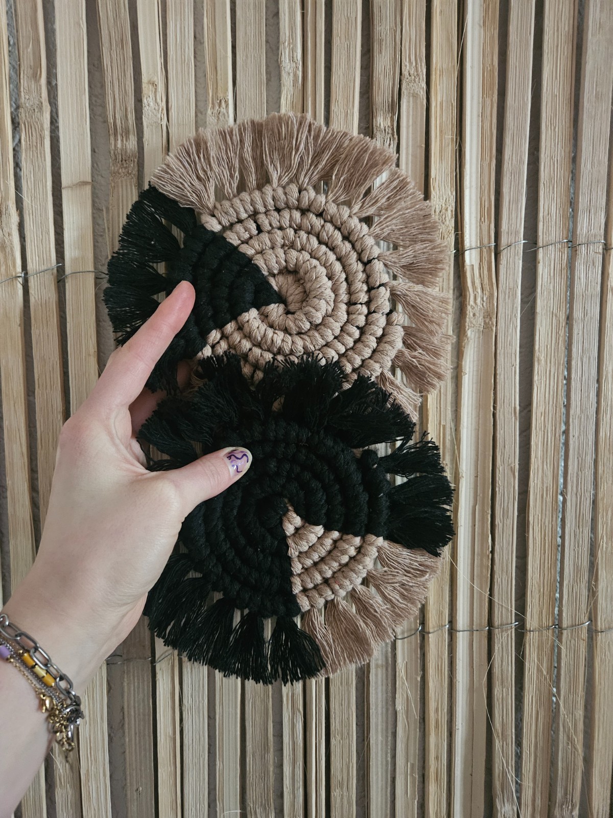 Grote macrame onderzetters