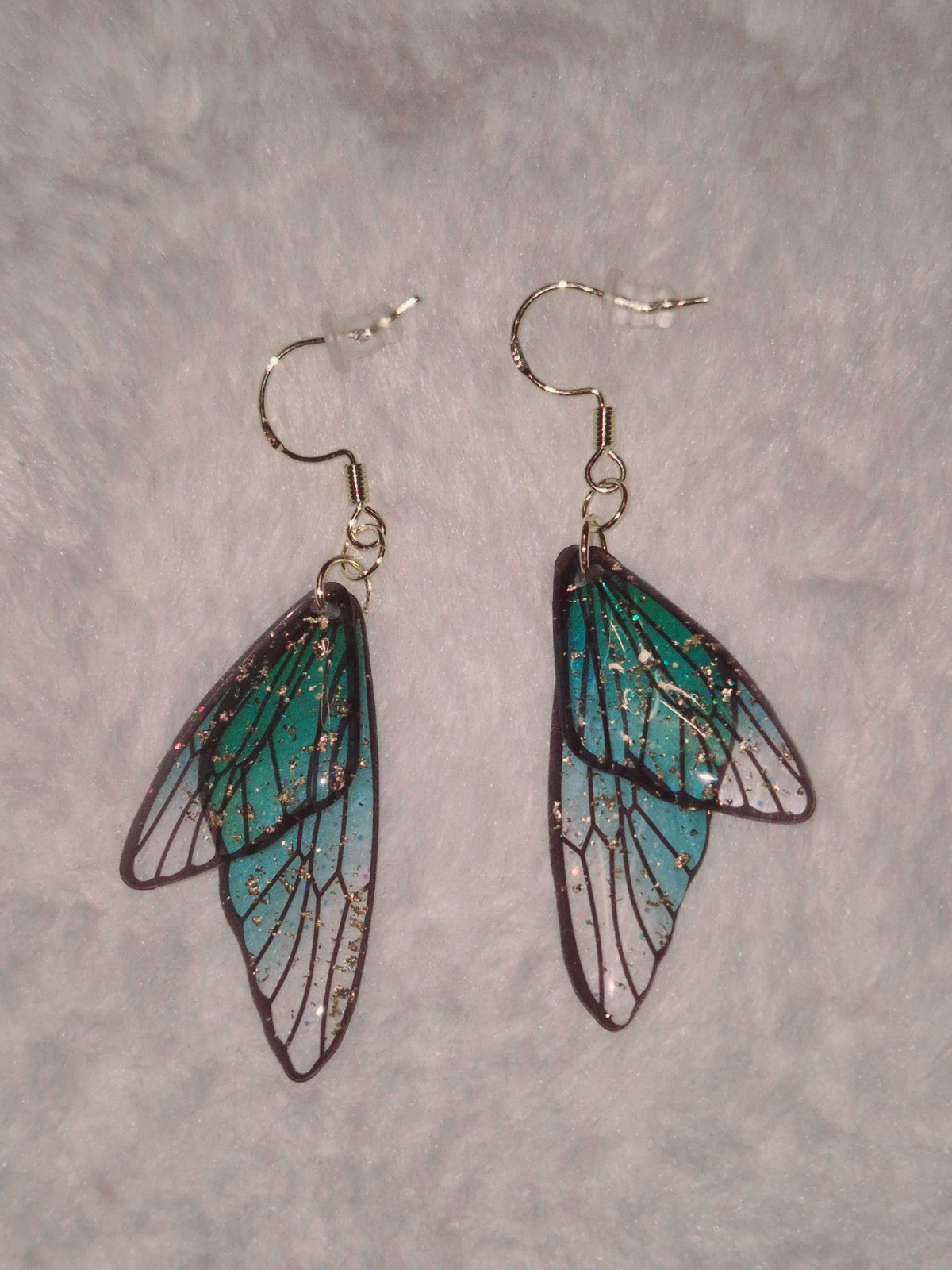 Mooie zeegroen resin vlinder vleugel oorbellen