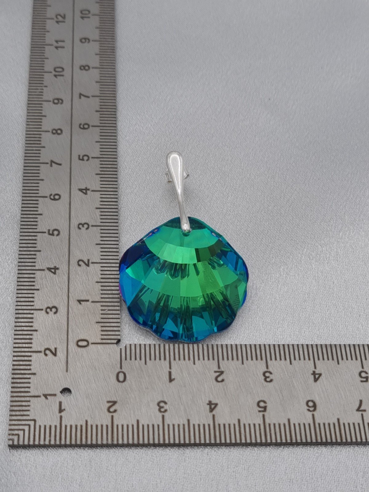 925 zilveren oorbellen met XL kristallen schelphanger - 75138.jpeg 925 zilveren oorbellen met XL kristallen schelphanger