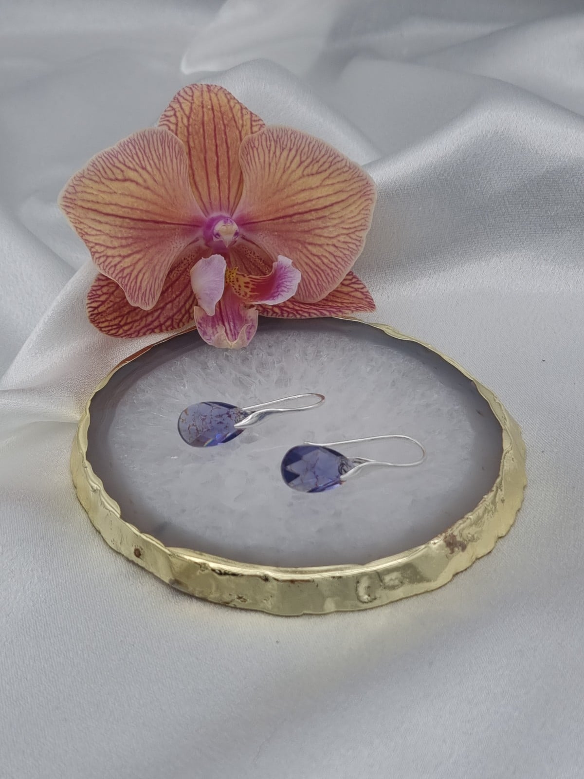 925 zilveren oorbellen met kristallen hanger - paars patina - 75171.jpeg 925 zilveren oorbellen met kristallen hanger - paars patina