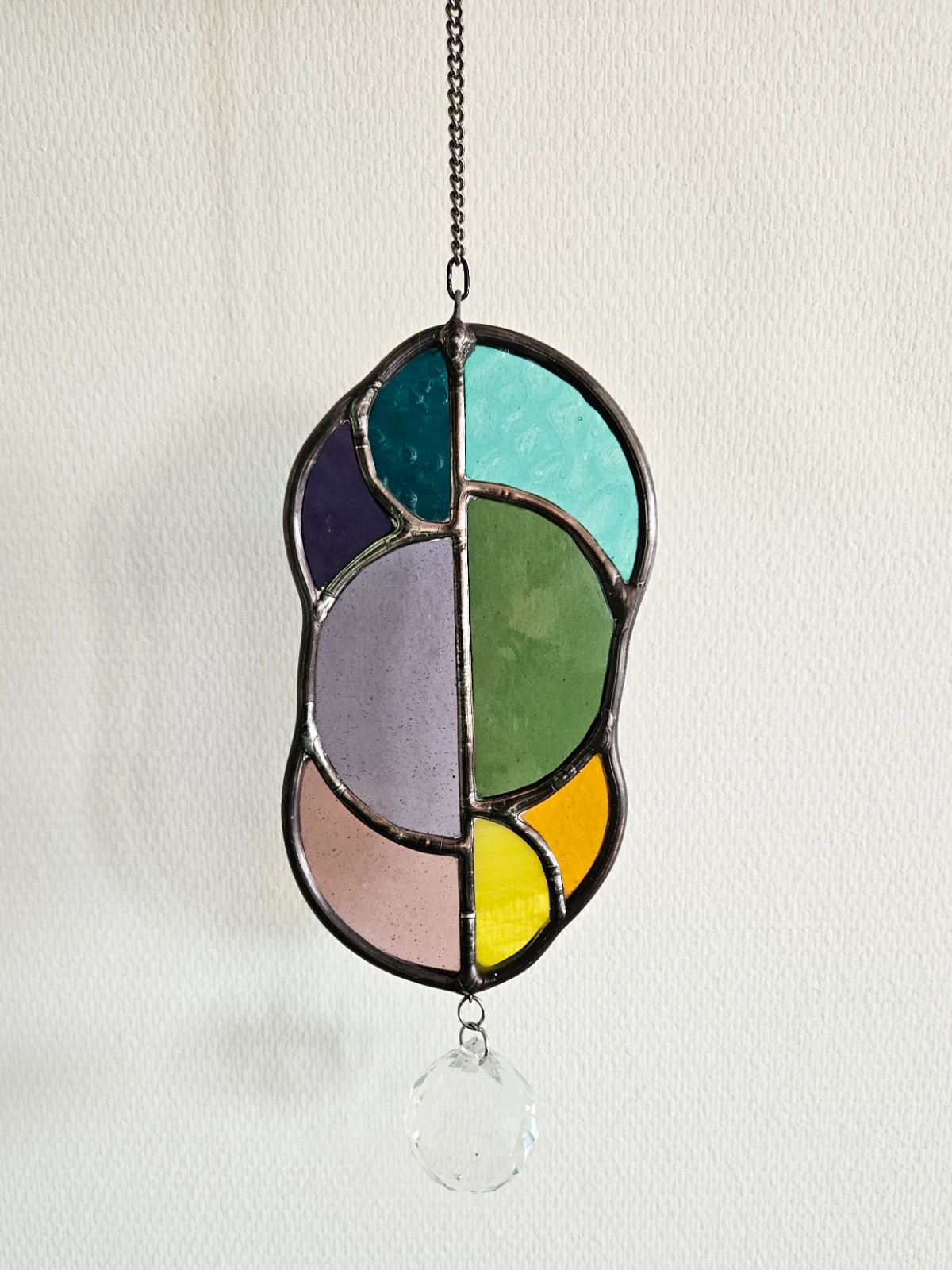 A-symmetrische zonnevanger regenboog met kristal - 73853.jpeg A-symmetrische glas in lood zonnevanger regenboog met kristal