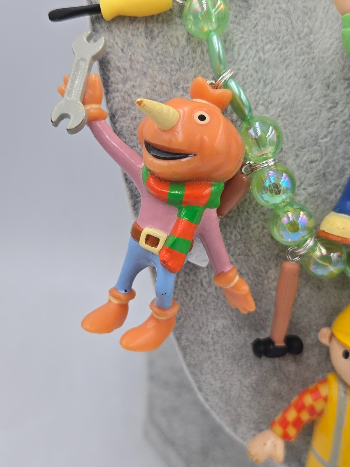 A Neckstravaganza Original Handmade Necklace: Bob and his Tools - 75601.jpeg Vintage Bob de Bouwer Ketting voor de echte fan