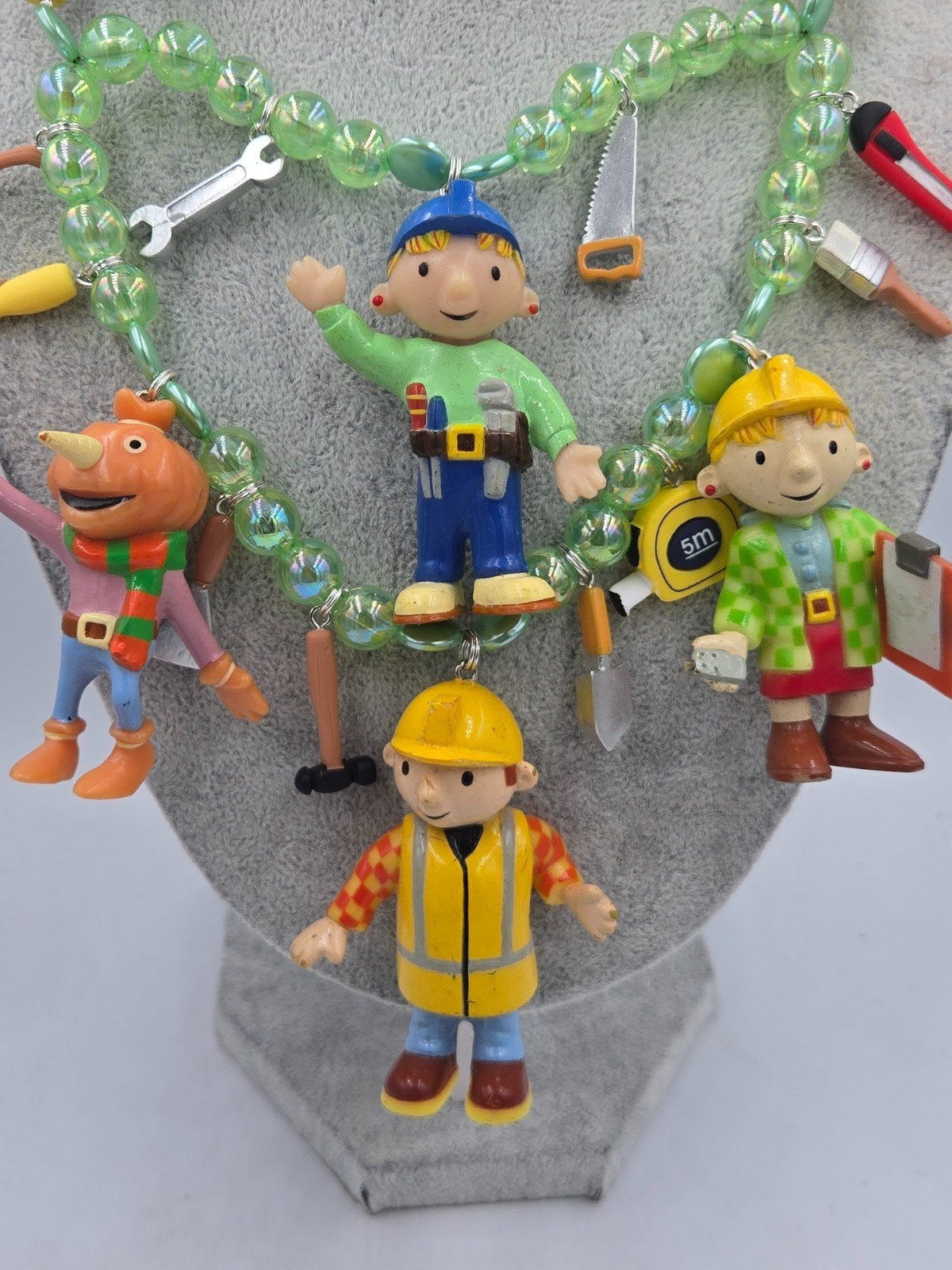 A Neckstravaganza Original Handmade Necklace: Bob and his Tools - 75610.jpeg Vintage Bob de Bouwer Ketting voor de echte fan