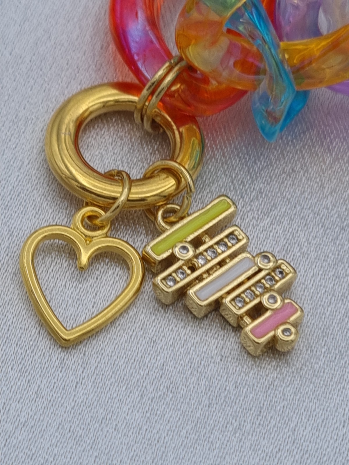 Acryl schakelarmband met vergulde onderdelen - multicolor