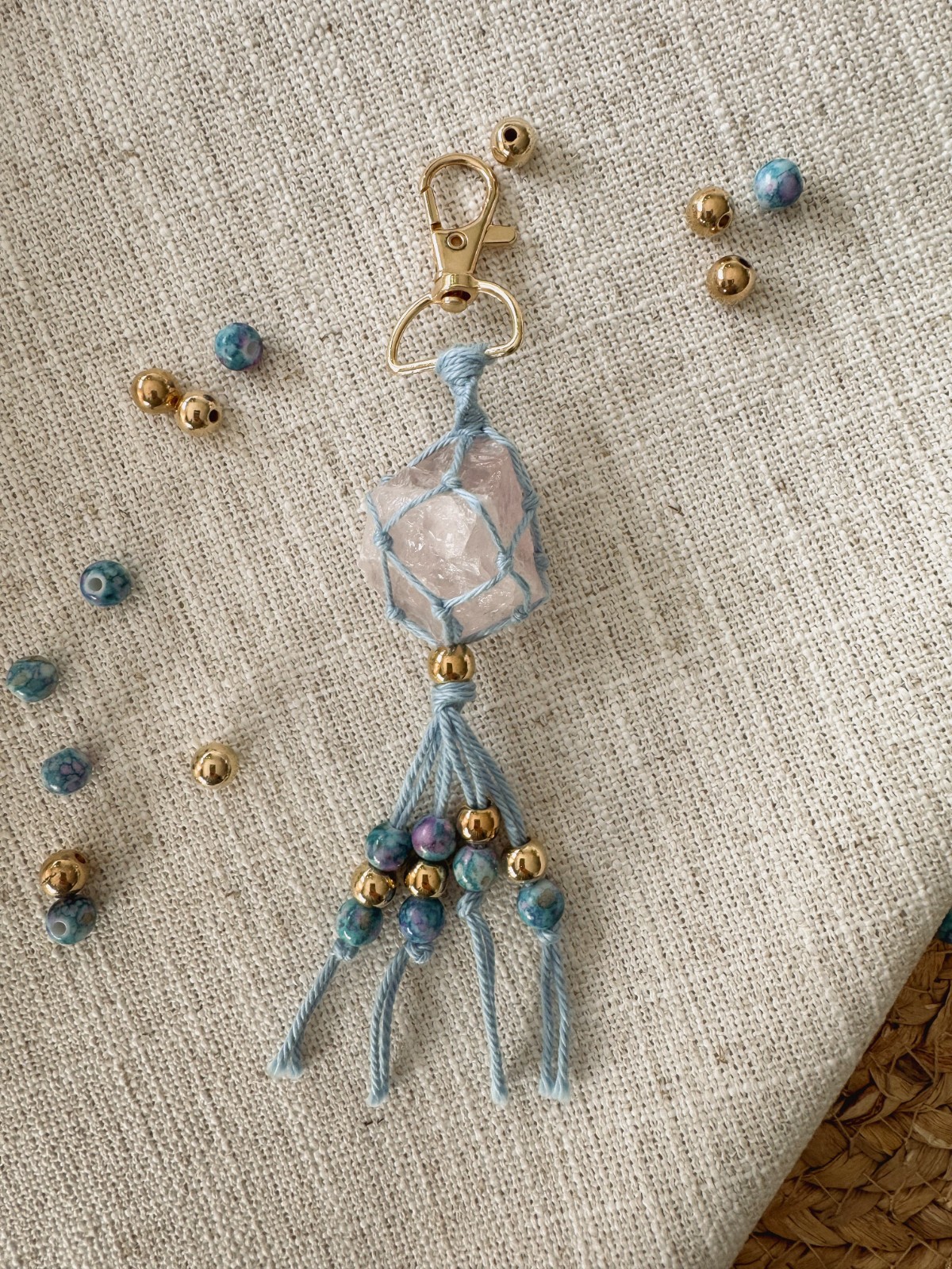 Rozenkwarts sleutelhanger, liefdevolle energie altijd bij je - 74712.jpeg Rozenkwarts sleutelhanger, liefdevolle energie altijd bij je