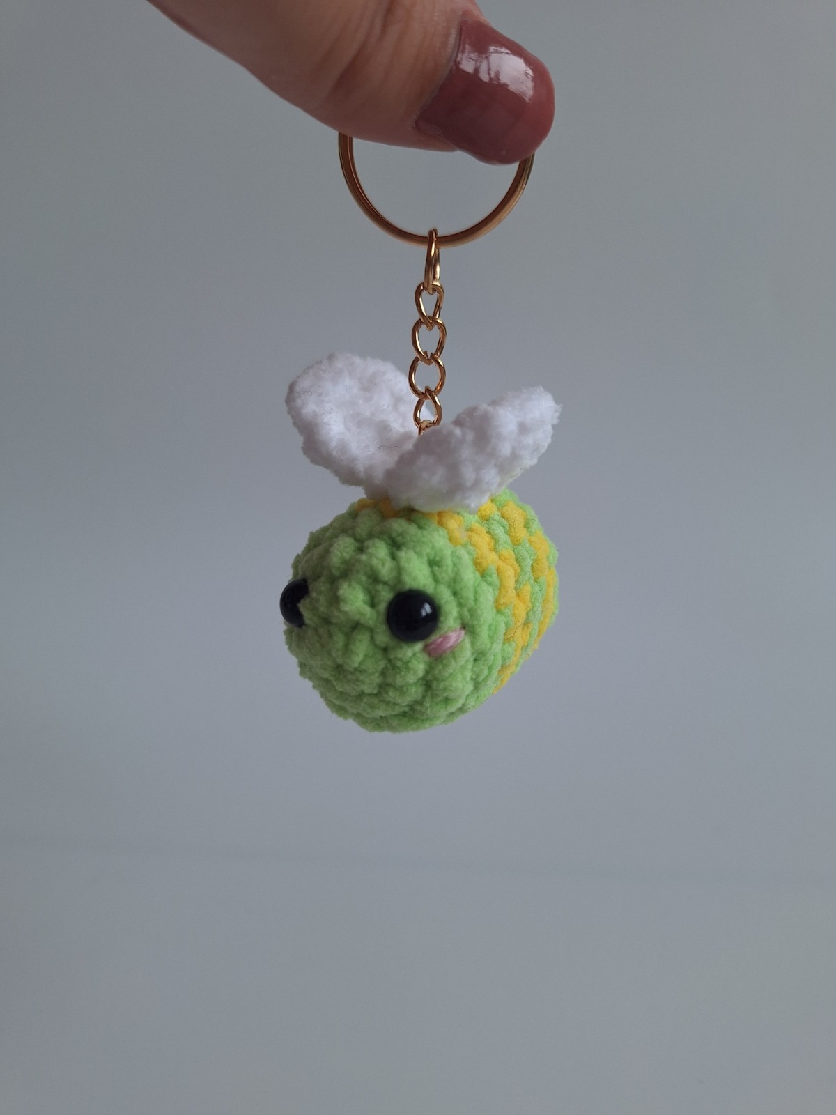 Gehaakte sleutelhanger 'Citrus bij'