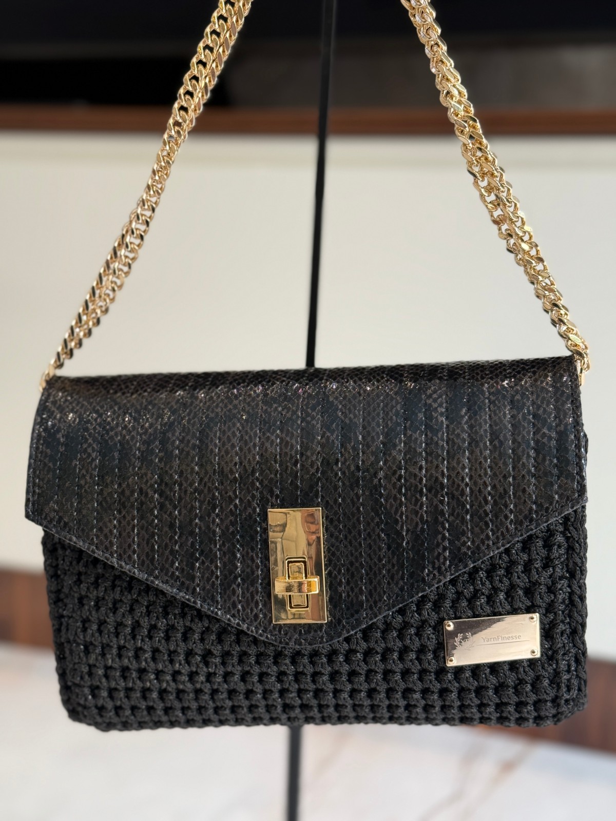 Black Elegance - 81405 Black Elegance