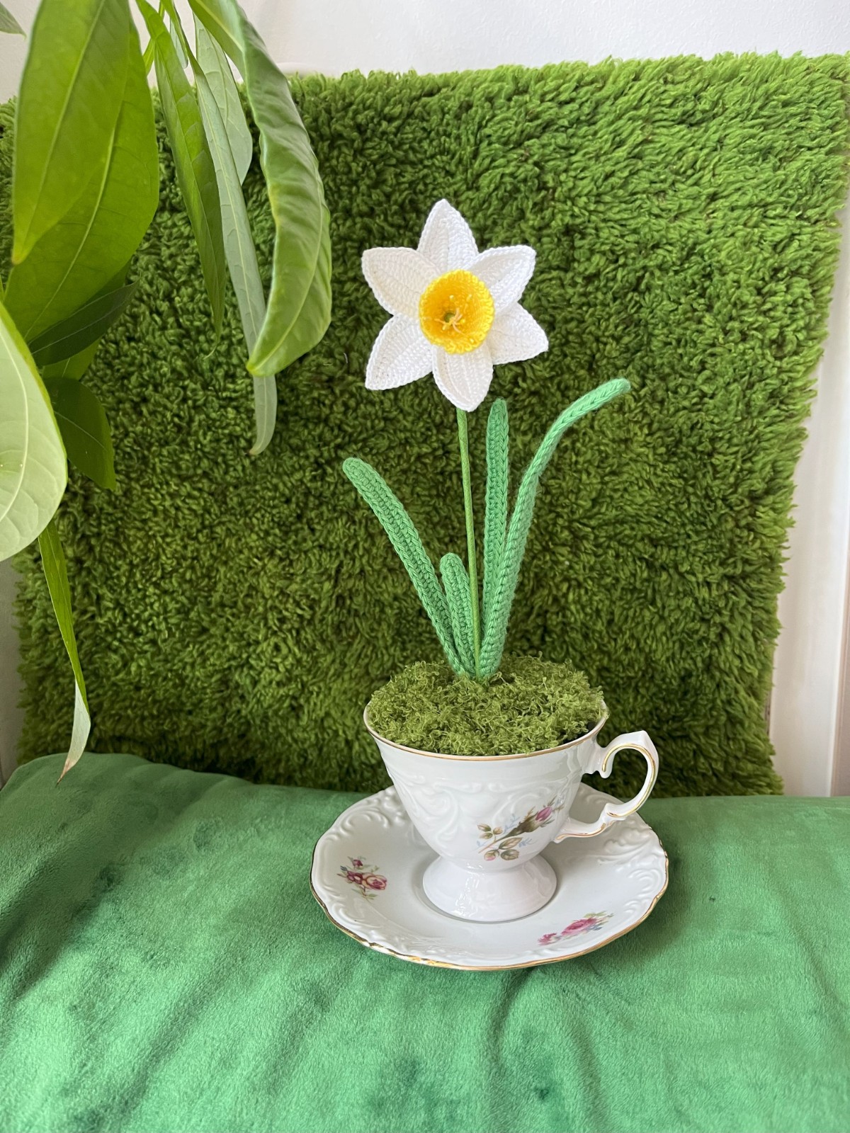 Gehaakte Narcissen in Theekopje