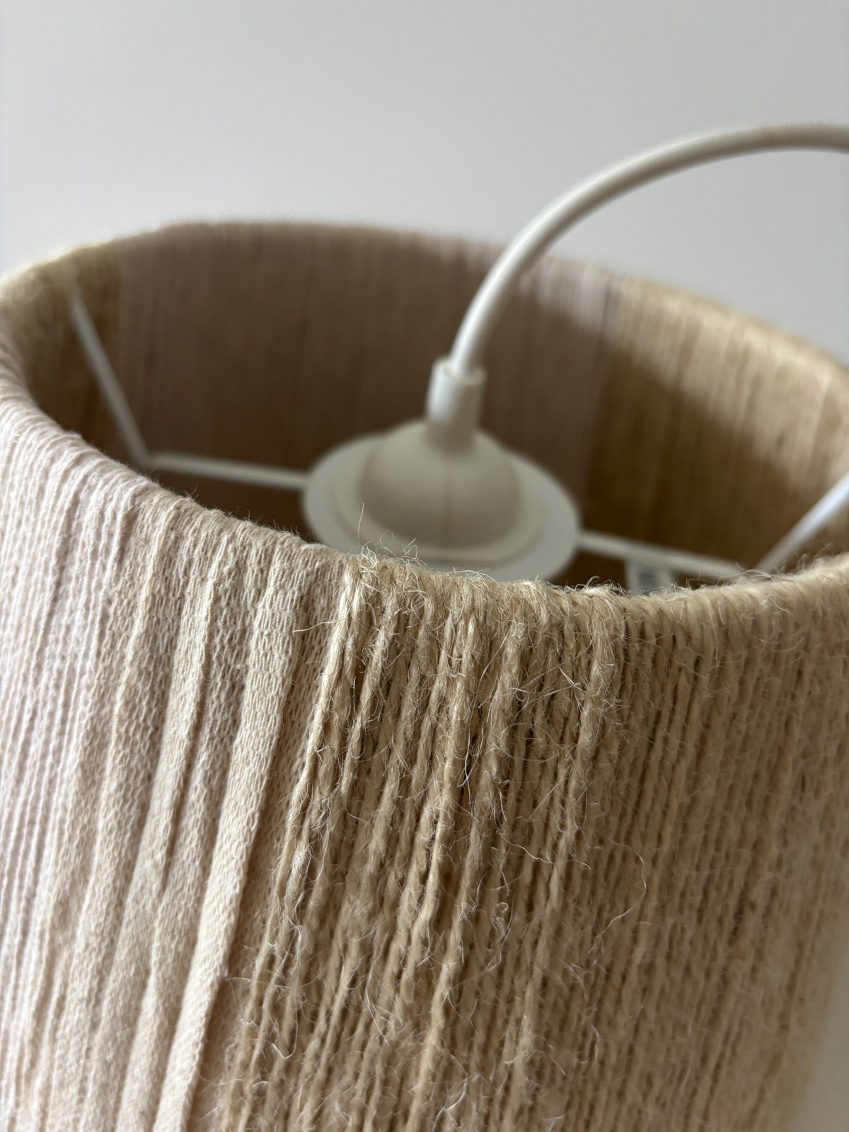 Hanglamp, handgemaakt in 3 soorten materiaal in 1 kleur