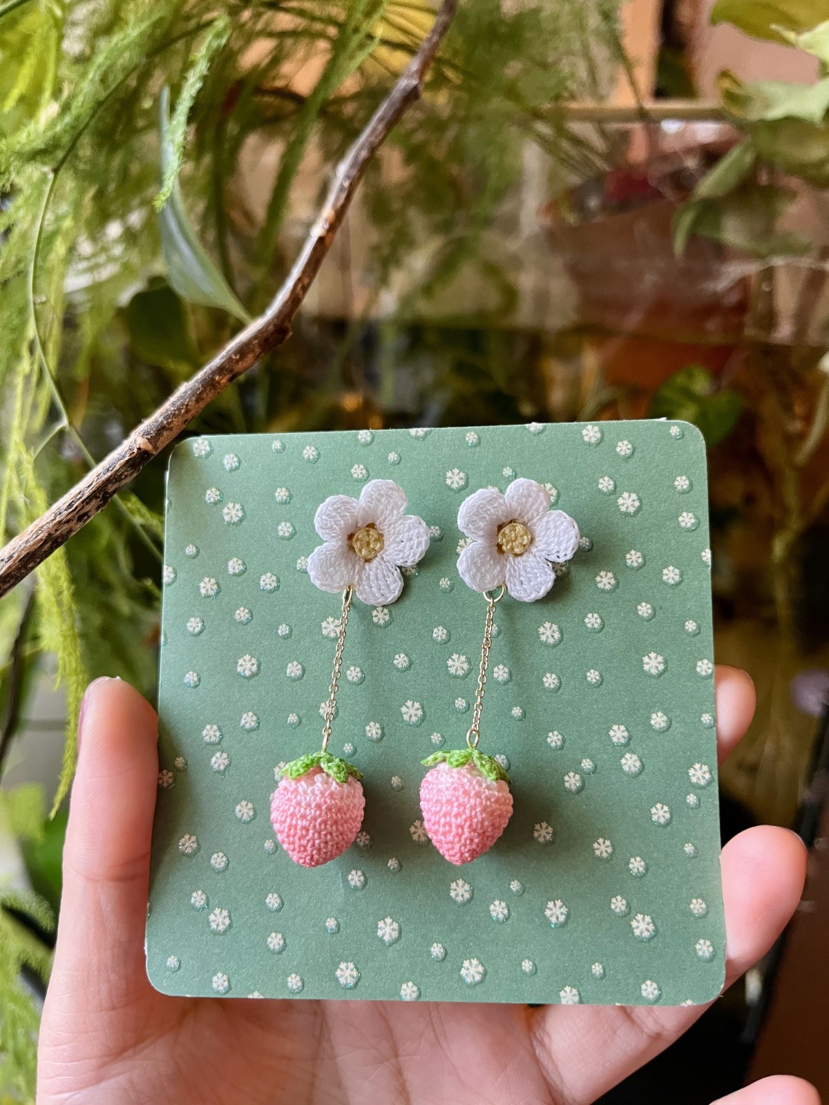 Micro Gehaakte Aardbei Oorbellen - 73248 Micro Gehaakte Aardbei Oorbellen