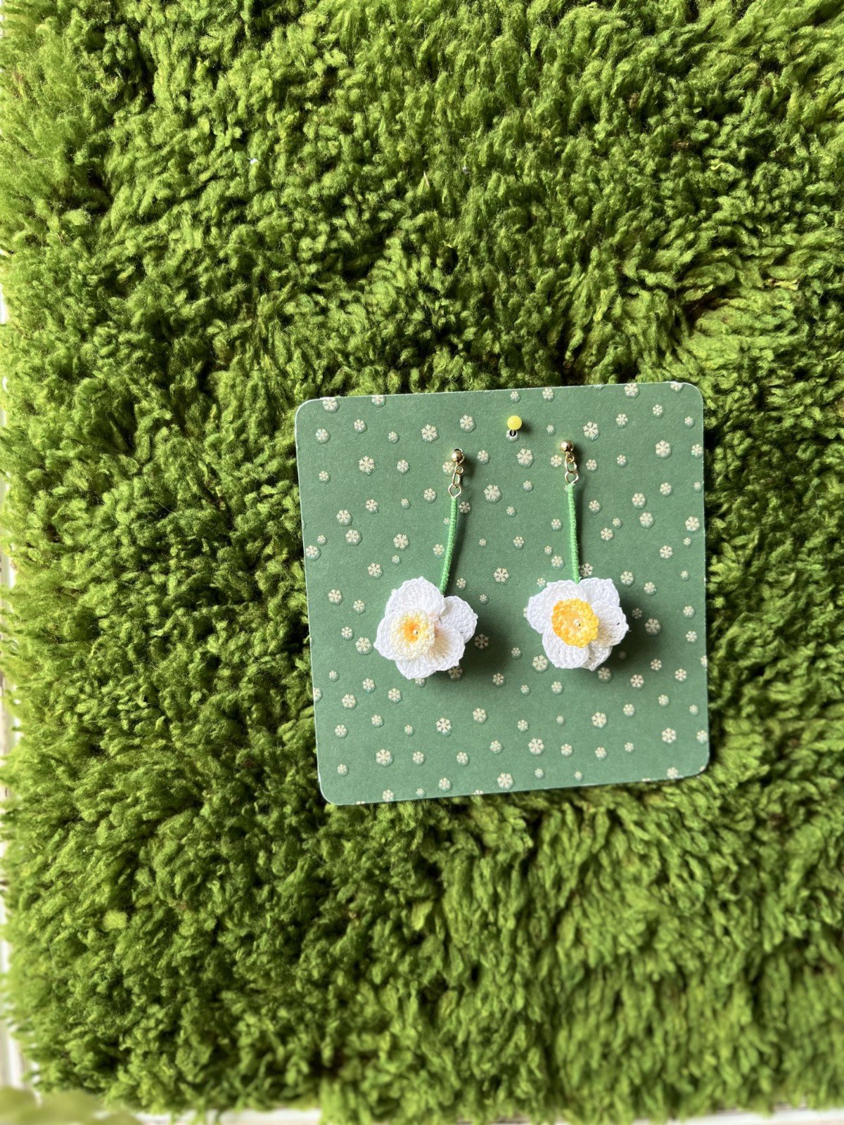 Micro Gehaakte Narcis Oorbellen - 73811 Micro Gehaakte Narcis Oorbellen