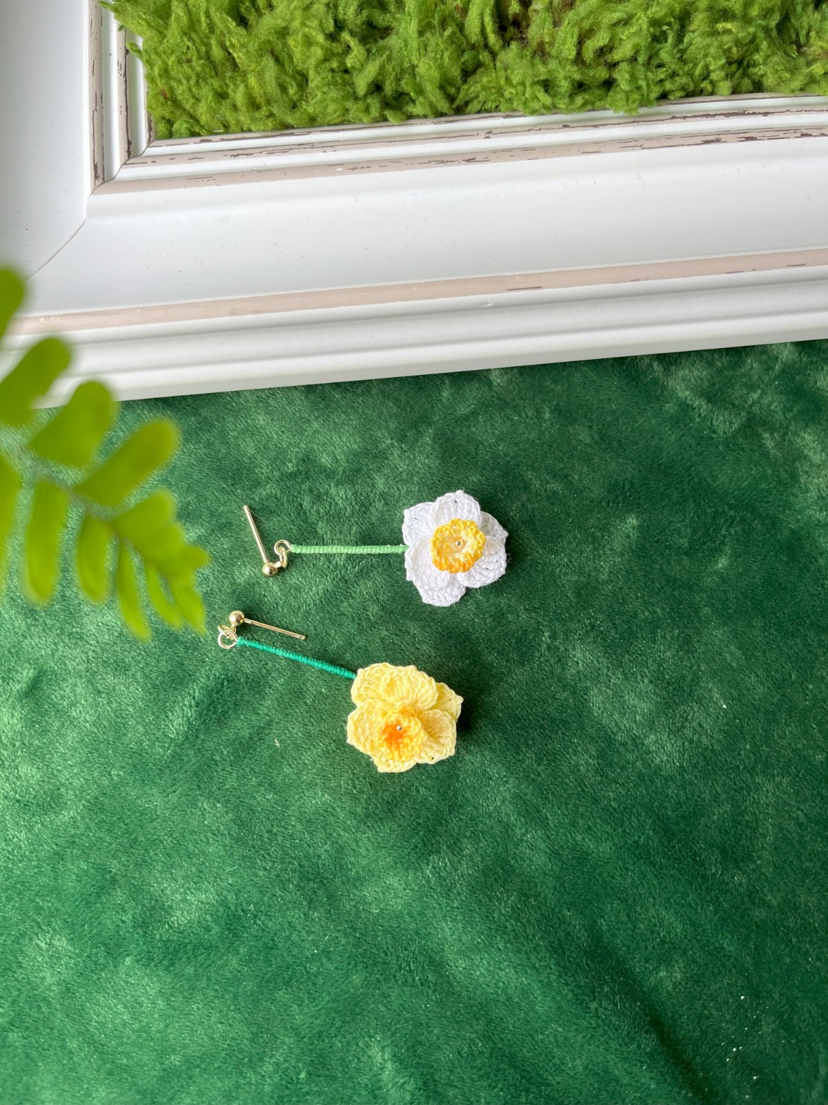 Micro Gehaakte Narcis Oorbellen - 73812 Micro Gehaakte Narcis Oorbellen