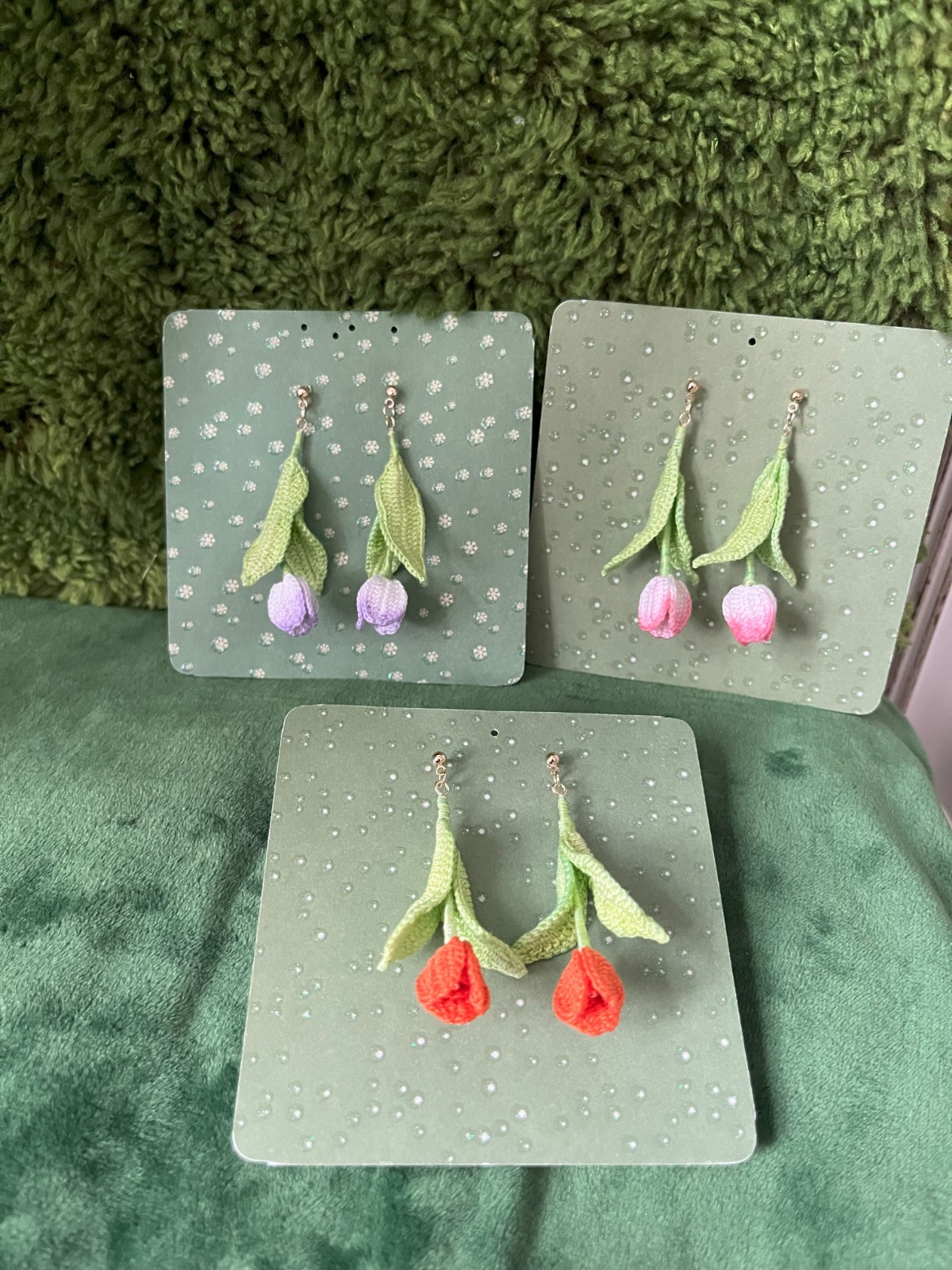 Micro gehaakte tulp oorbellen - 72750 Micro gehaakte tulp oorbellen