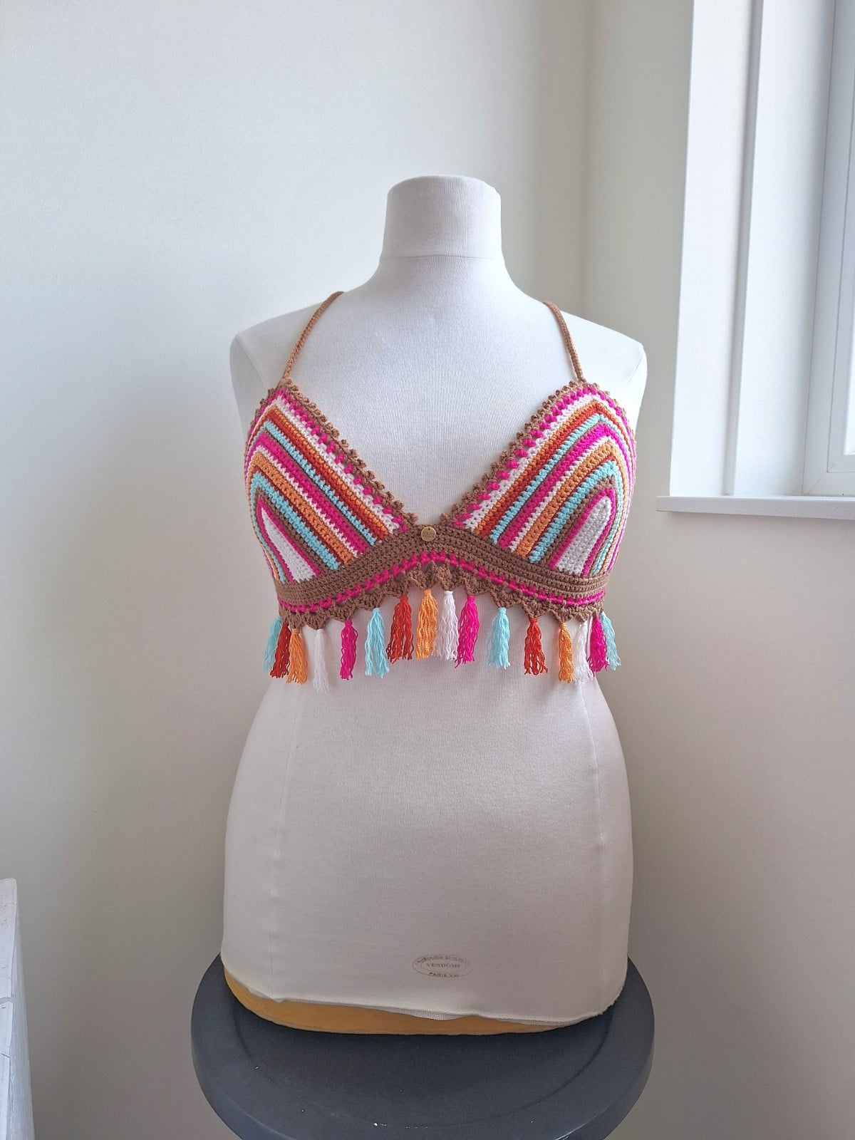 Gehaakt topje 'Gigi top tropisch'