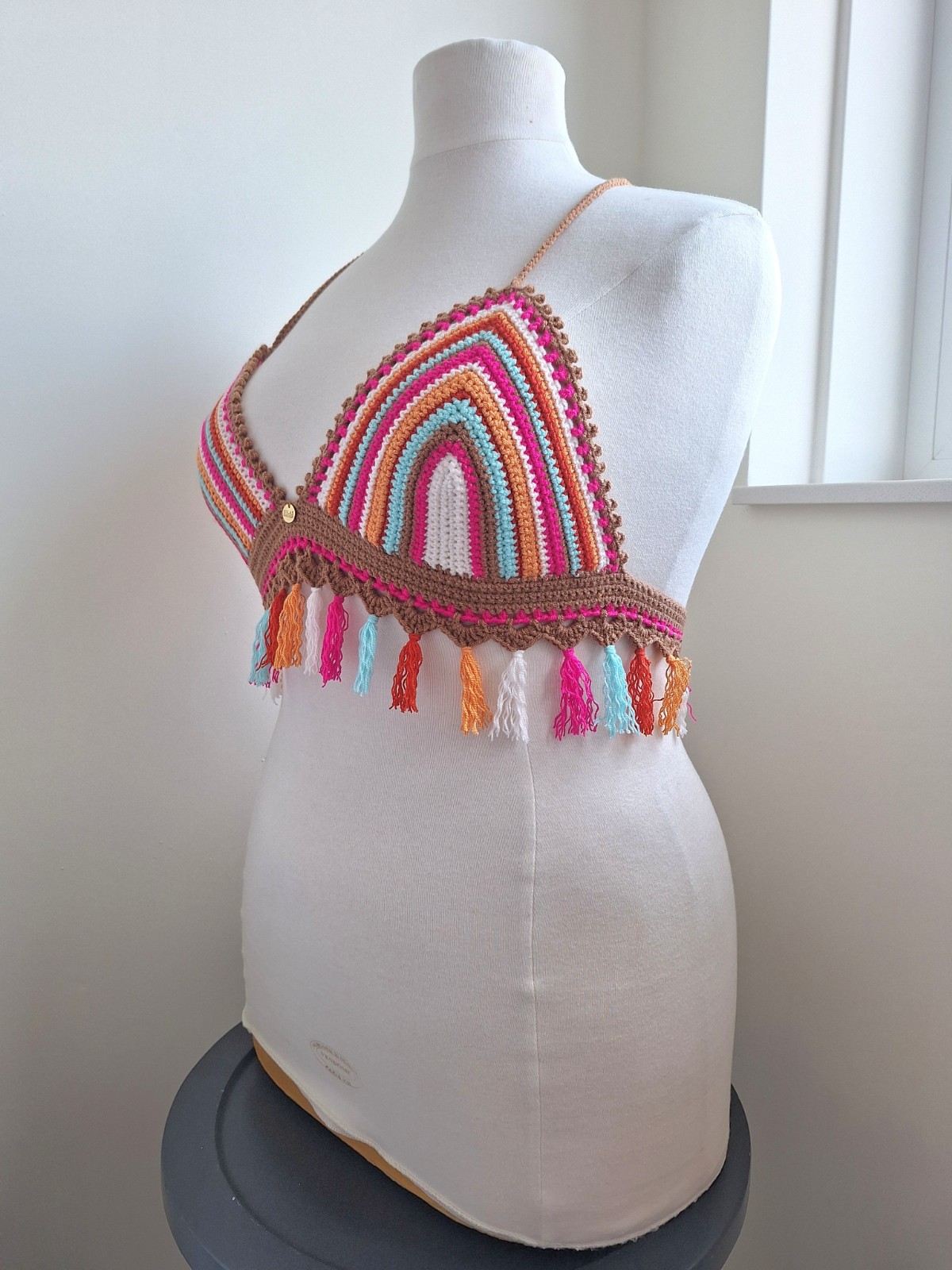 Gehaakt topje 'Gigi top tropisch'