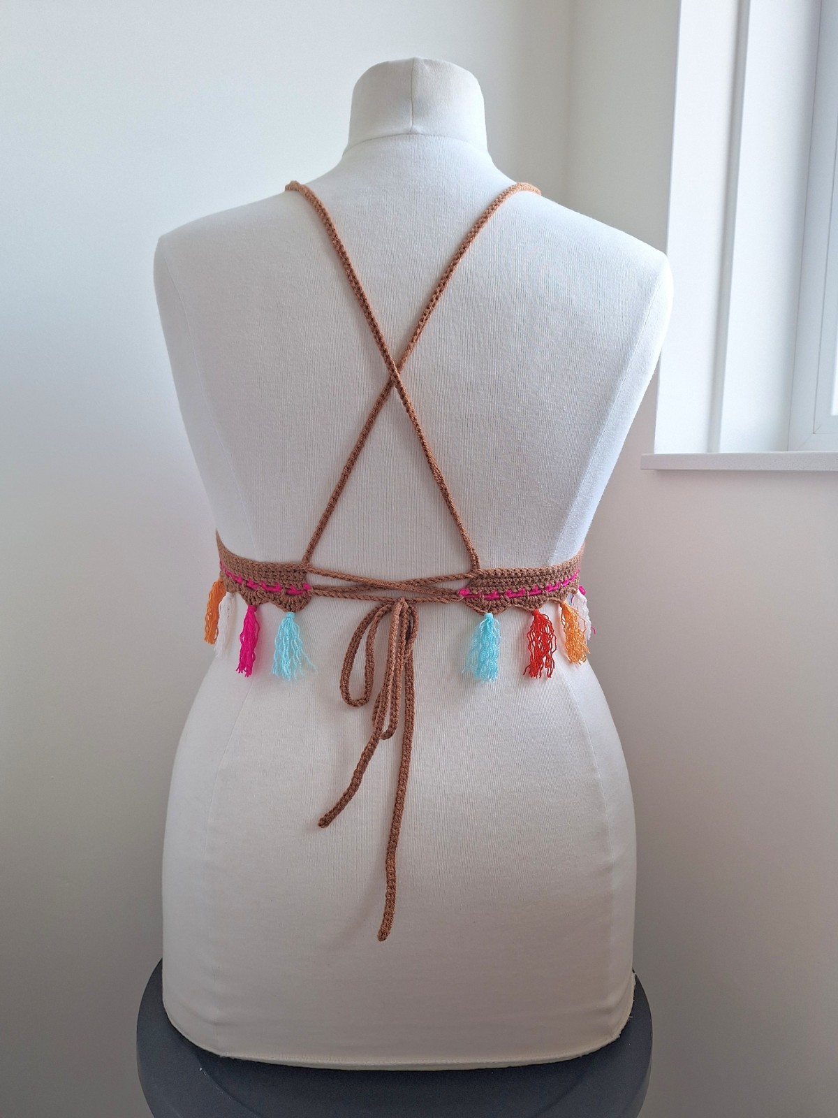 Gehaakt topje 'Gigi top tropisch'