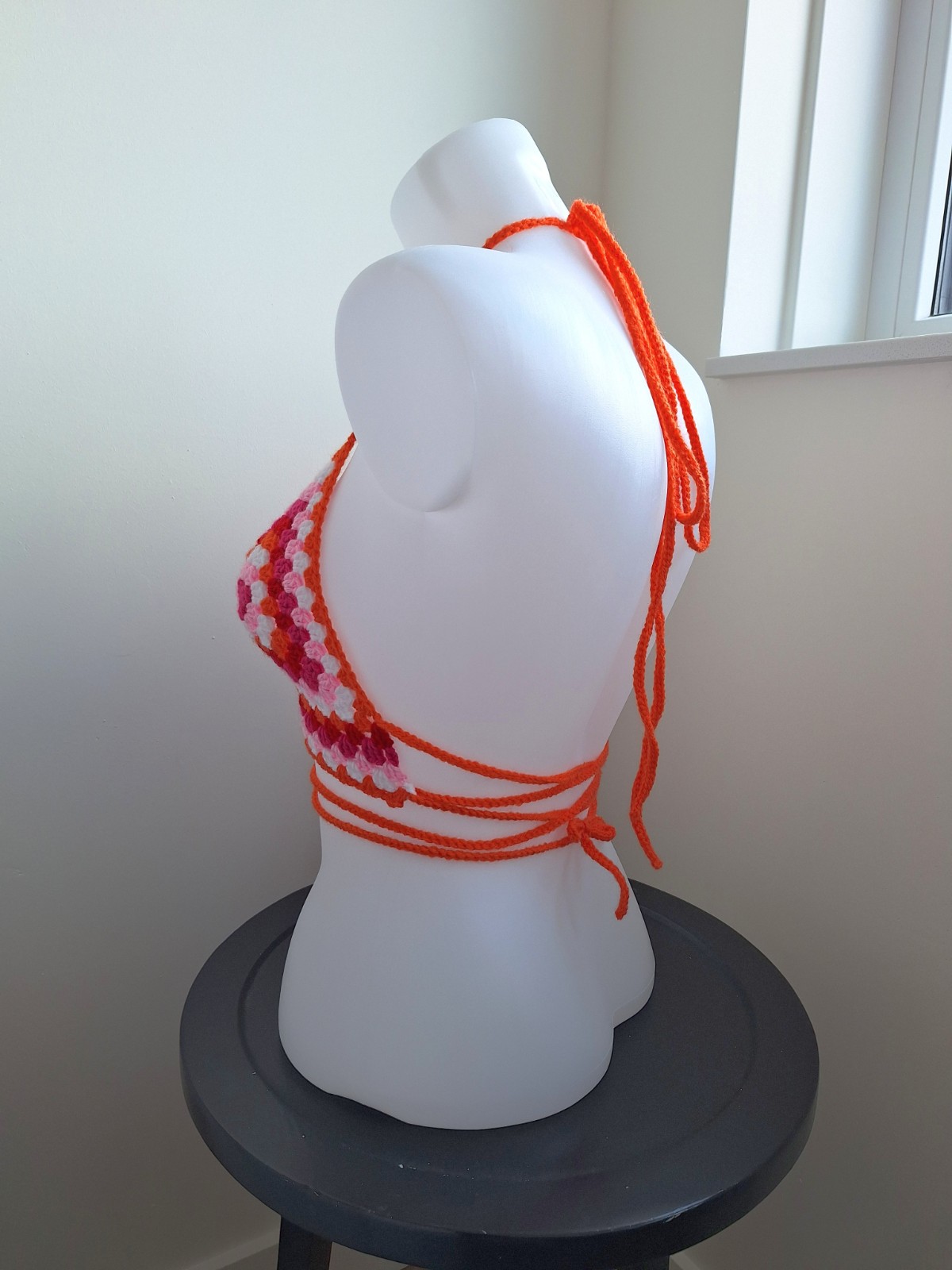 Gehaakt topje 'Pride lesbische vlag' - 85529 Gehaakt topje 'Pride lesbische vlag'