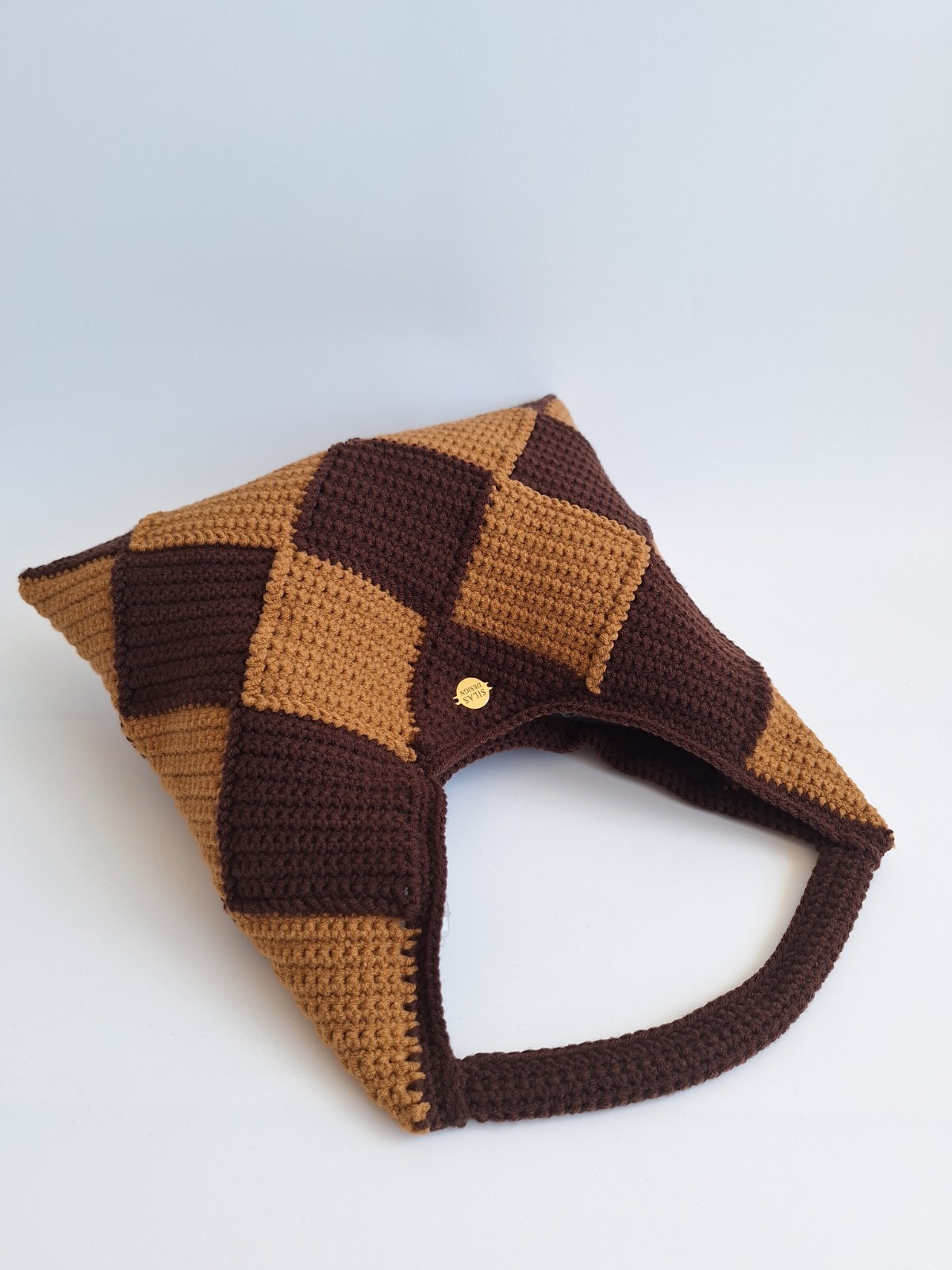 Gehaakte checker handtas 'Bruin en caramel' - 86024 Gehaakte checker handtas 'Bruin en caramel'