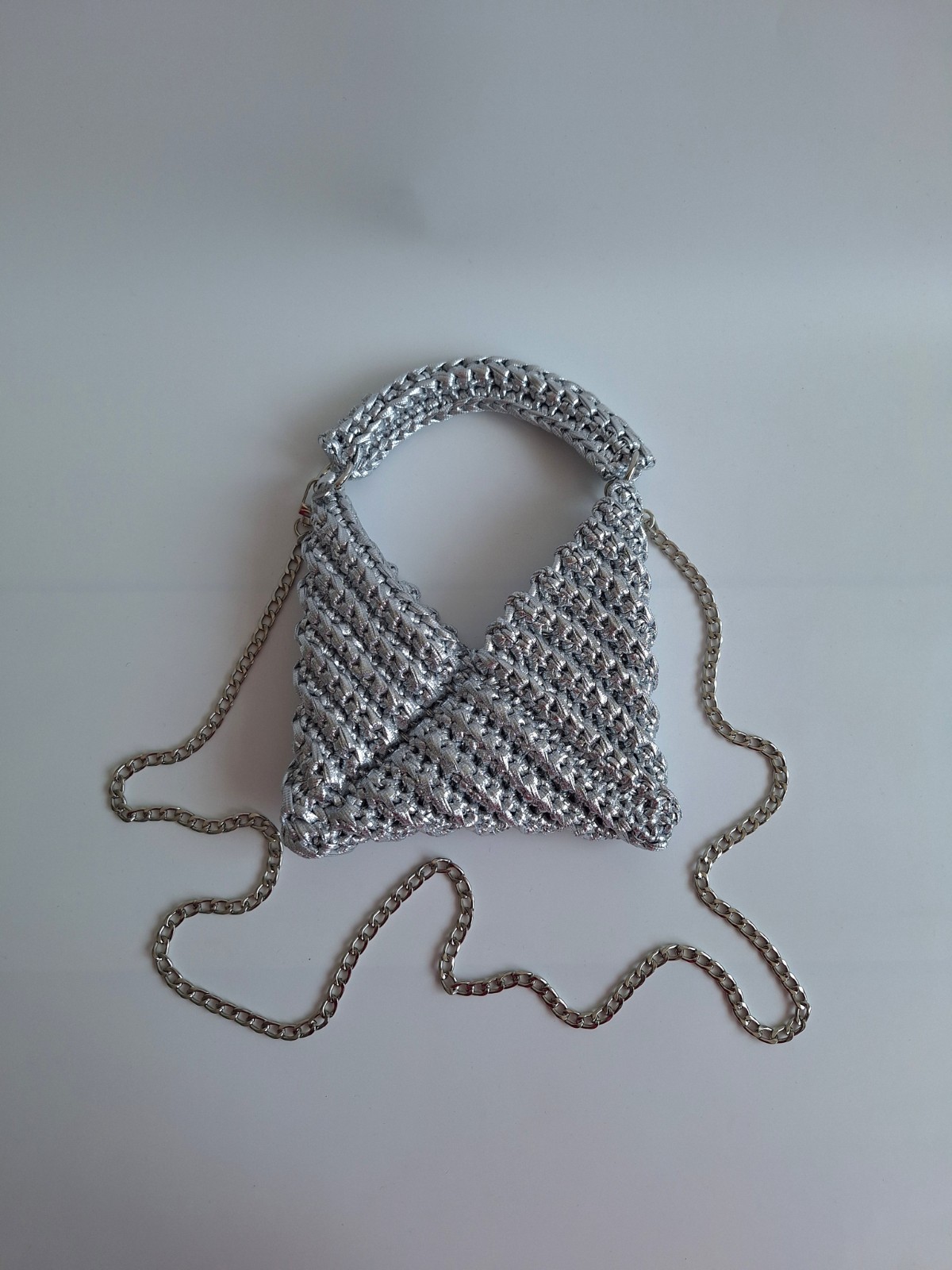 Gehaakte crossbody tas 'Metallic zilver'