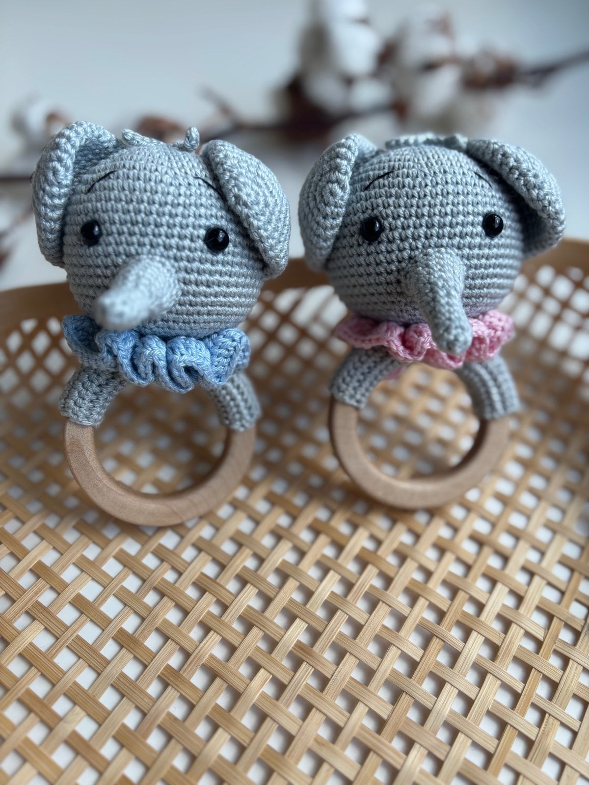 Little Eya – Gehaakte Ramelaar Olifant – Zacht & Duurzaam Babyspe… - 86095 Gehaakte Ramelaar Olifant – Zacht & Duurzaam Babyspeelgoed