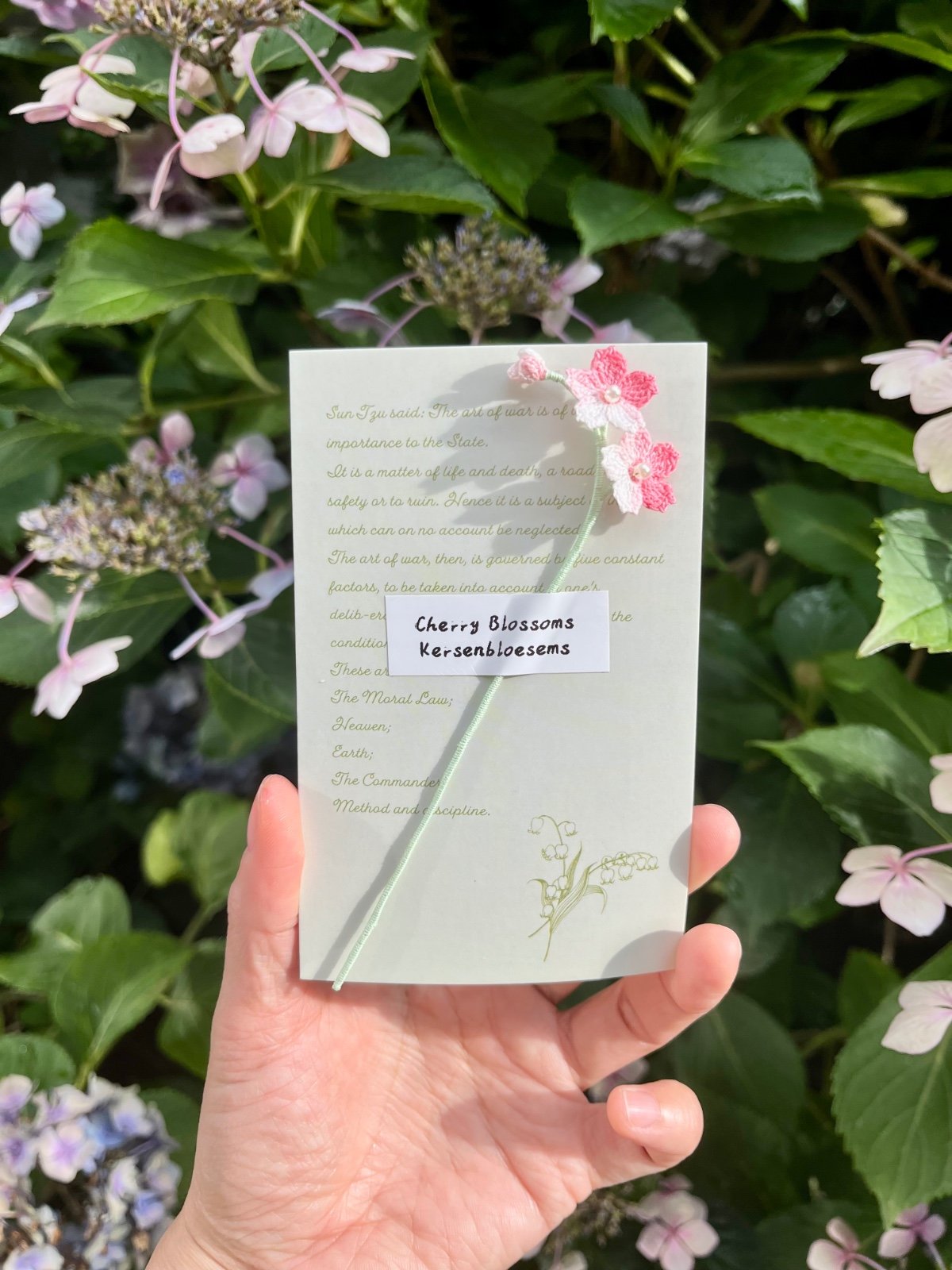 Micro Gehaakte kersenbloesems Boekenleggers - 88695 Micro Gehaakte kersenbloesems Boekenleggers