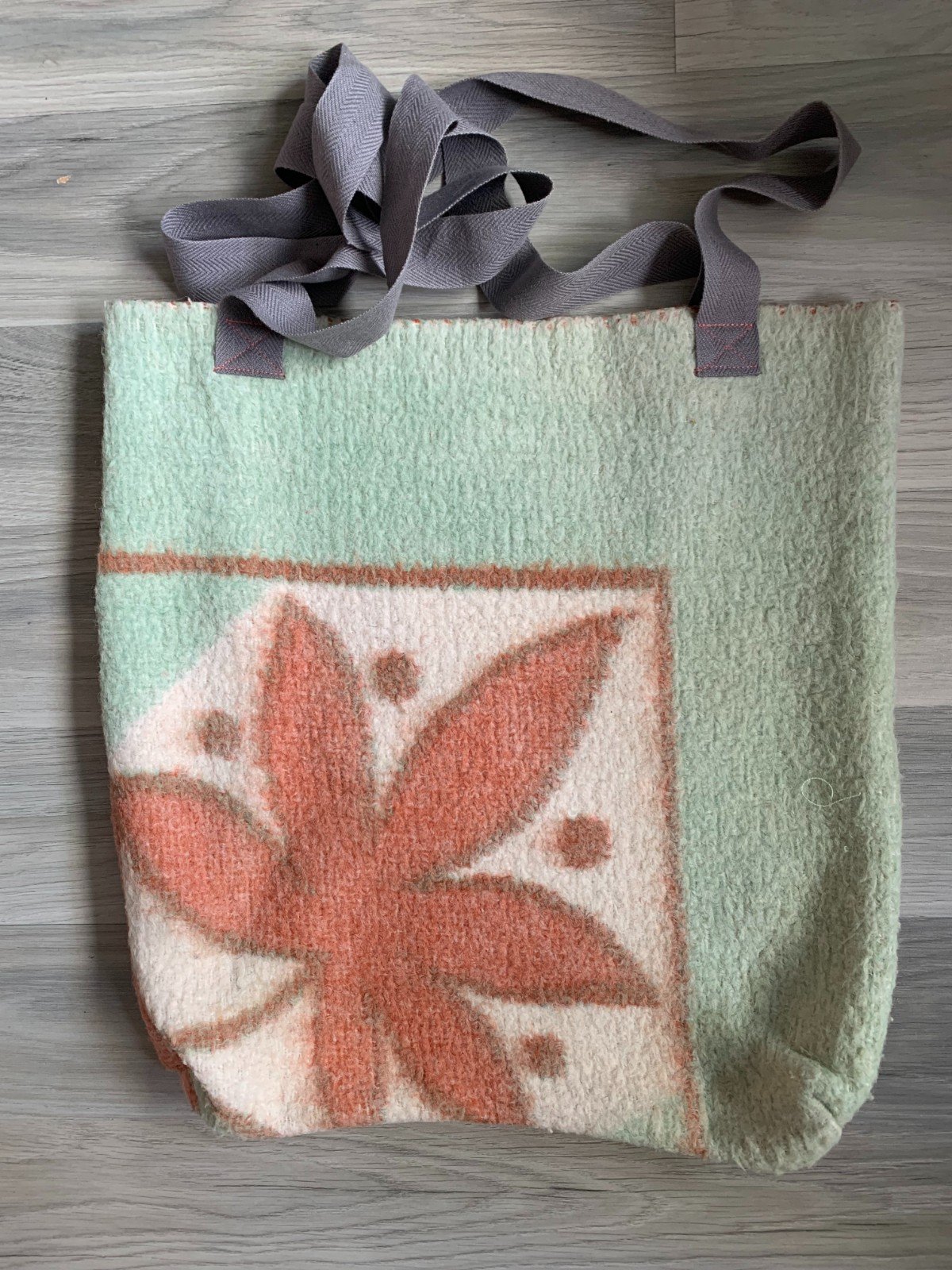 Tote bag van groen - roze vintage deken. - 86989 Tote bag van groen - roze vintage deken.