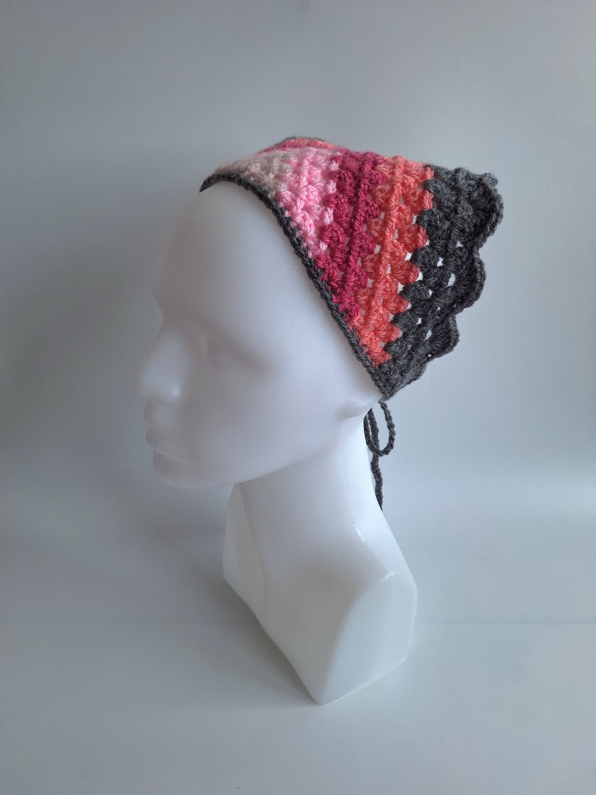 Gehaakte bandana 'Grijs & rozetinten' - 89928 Gehaakte bandana 'Grijs & rozetinten'