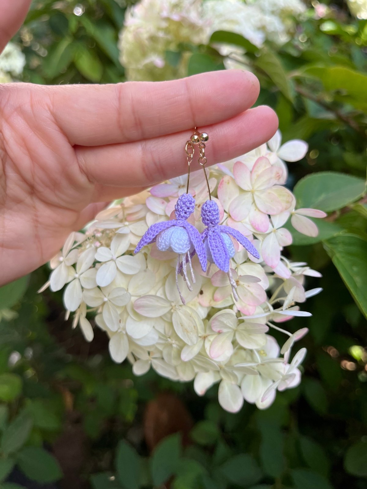 Micro gehaakte fuchsia oorbellen – handgemaakt, hypoallergeen - 90332 Micro gehaakte fuchsia oorbellen – handgemaakt, hypoallergeen