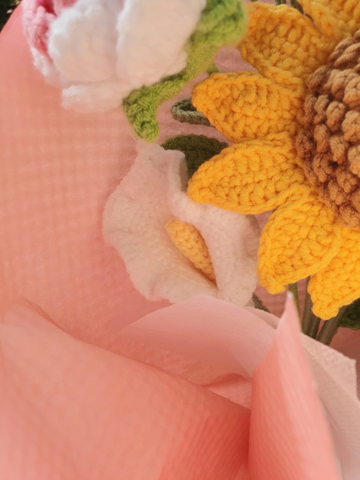 Uniek gehaakt bloemenboeket – handmade with love - 95547 Uniek gehaakt bloemenboeket – handmade with love