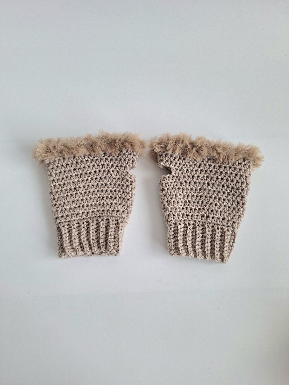 Gehaakte handschoenen - gehaakte vingerloze handschoenen | Beige - 99160 Gehaakte handschoenen - gehaakte vingerloze handschoenen | Beige